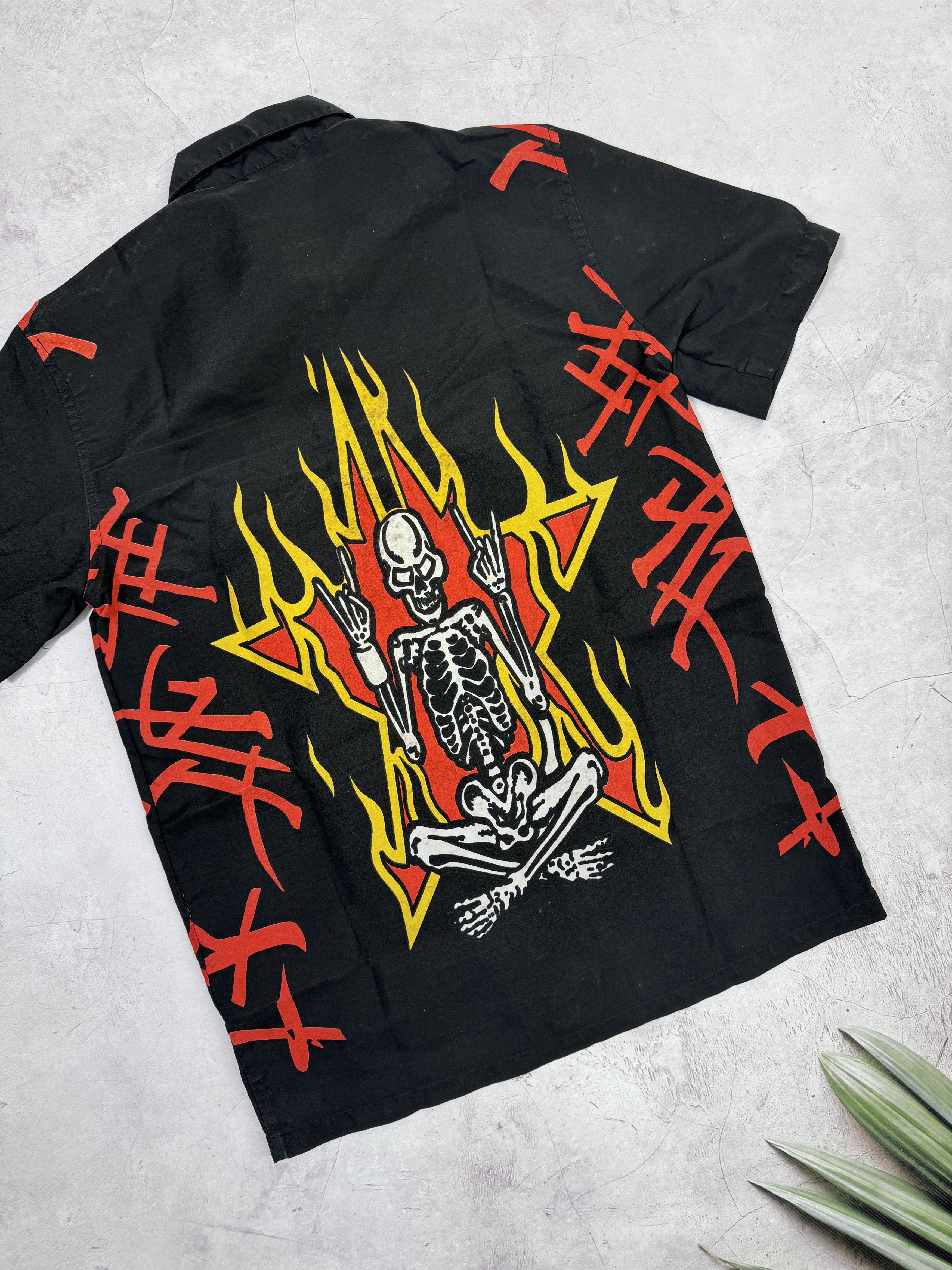 Vintage Vintage Skull Hell Crazy Shirt Size US S / EU 44-46 / 1 - 8 Thumbnail