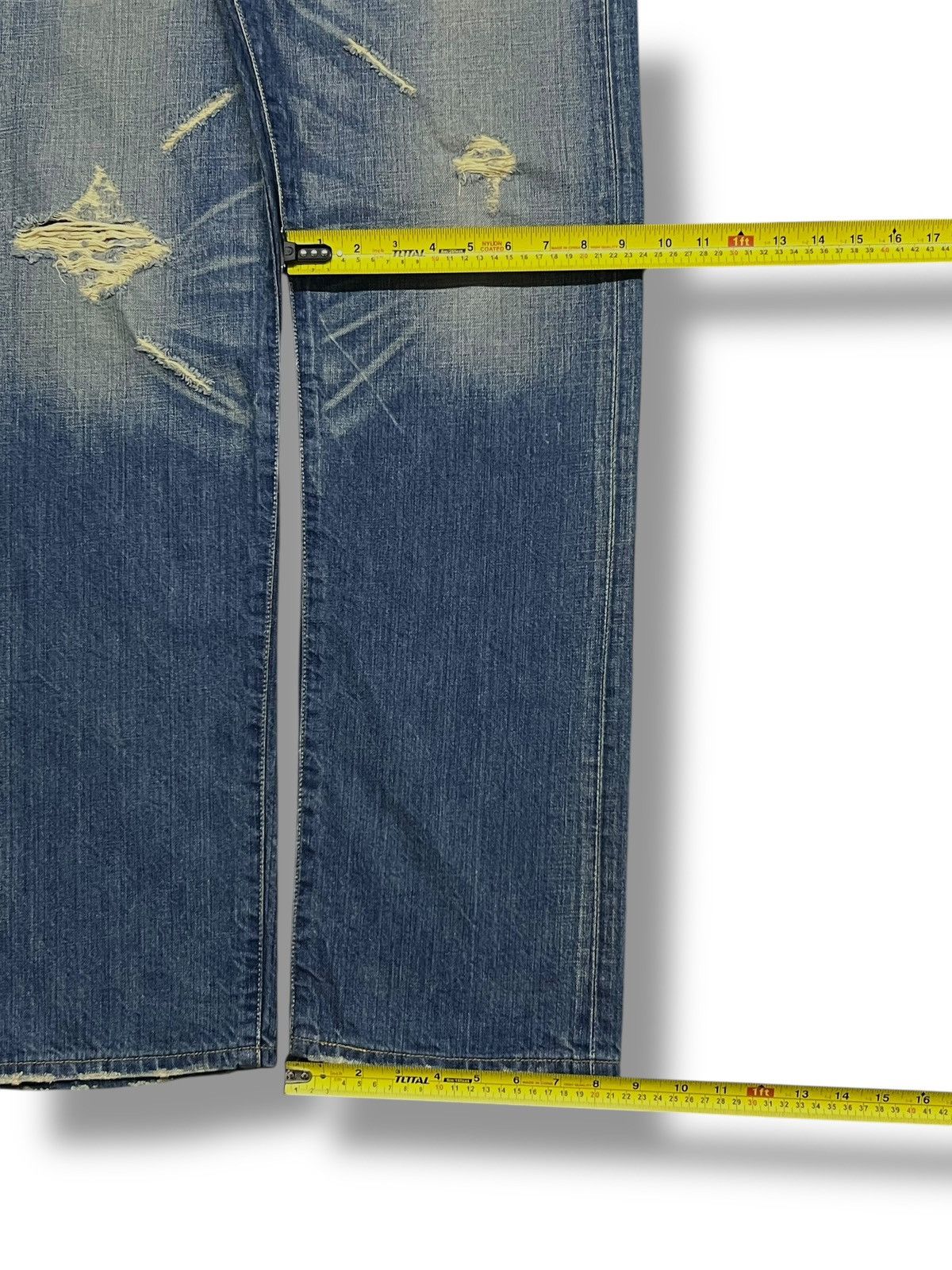 Levi's Loose Vintage 05s Levi’s 501 Japan Denim-Faded Whisker Wash Size US 33 - 21 Thumbnail