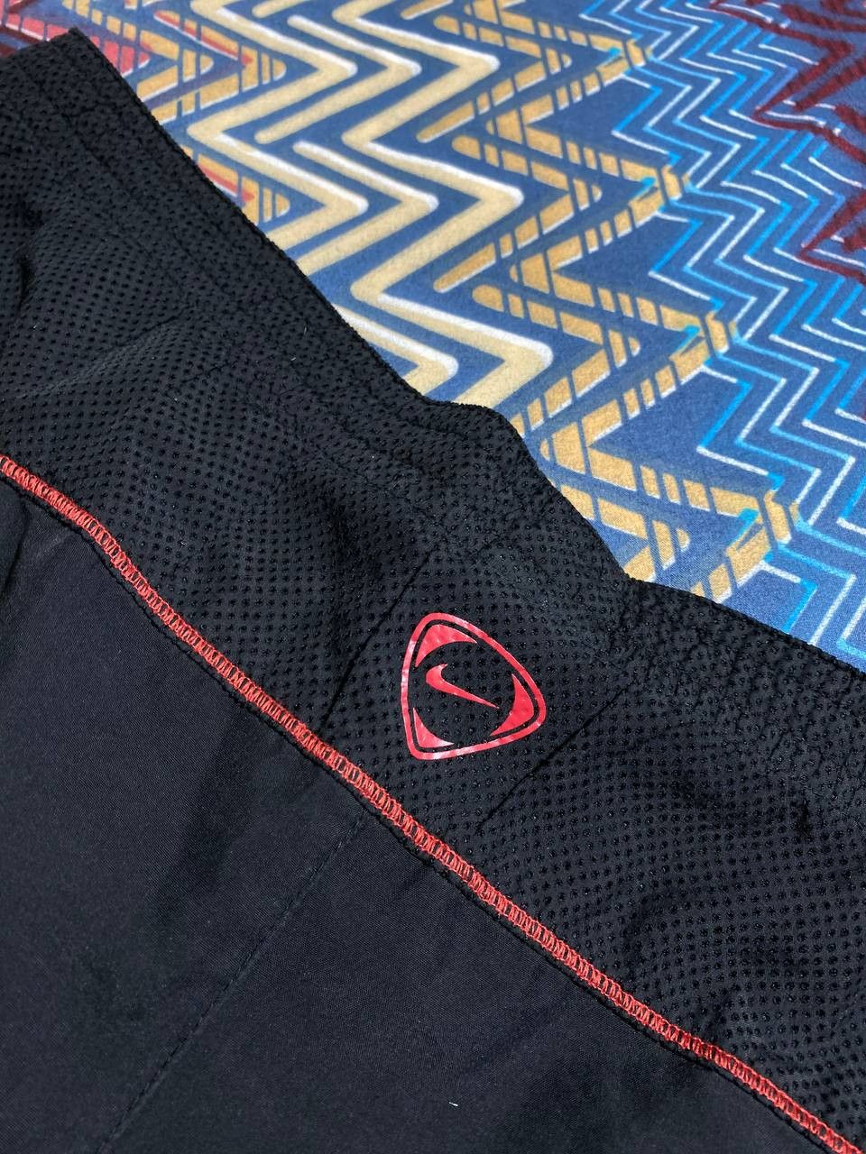 Nike × Vintage Vintage Nike shorts streetwear swoosh casual y2k Size US 30 / EU 46 - 19 Thumbnail