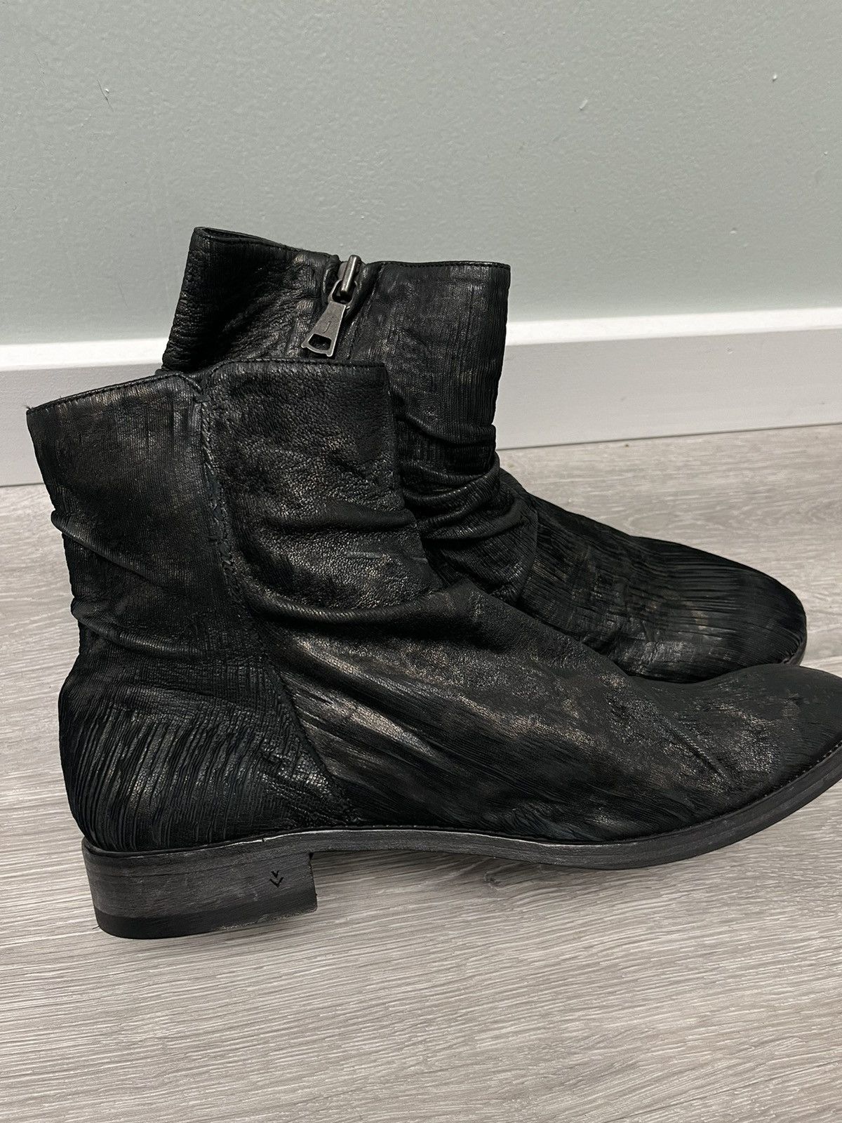 John Varvatos Morrison Scored Leather Boot. 12 Size US 12 / EU 45 - 8 Thumbnail