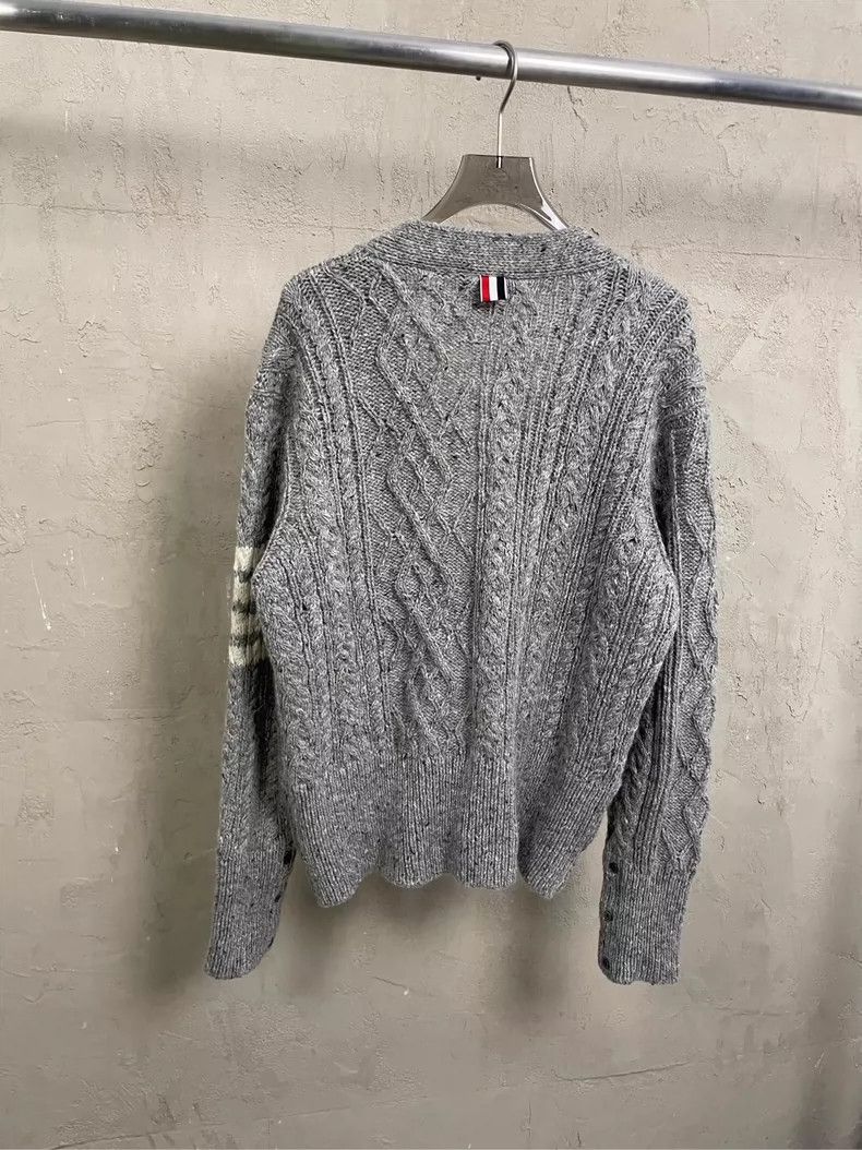 Thom Browne Thom Browne size4 Gray wool sweater Size US XL / EU 56 / 4 - 2 Thumbnail
