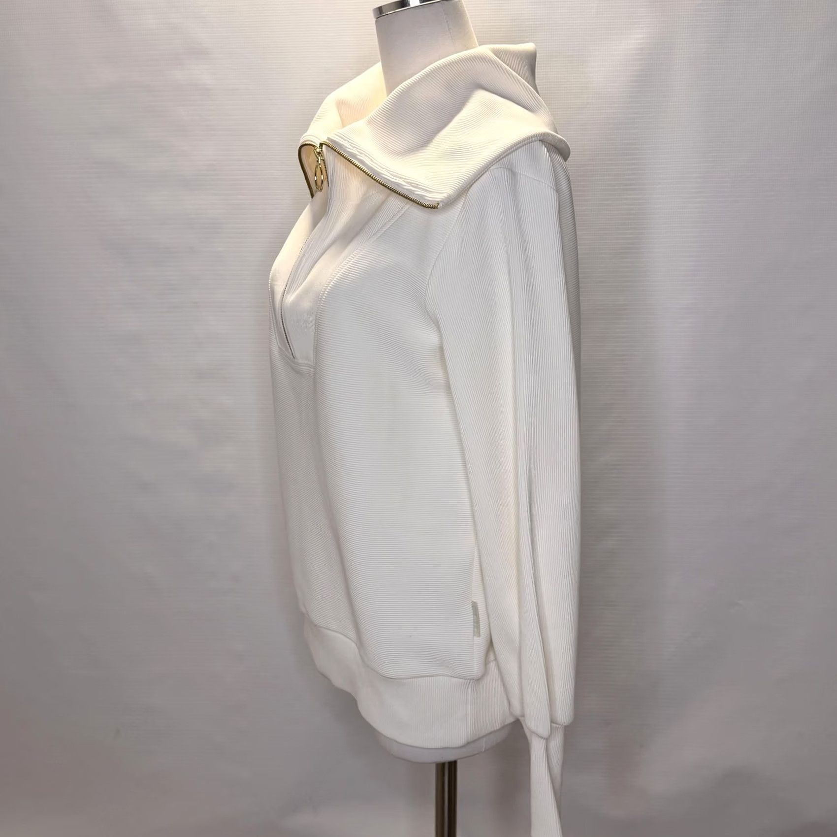 Varley Varley Womens Sweatshirt Vine Half Zip High Neck 2XS White Balloon Sleeve Pullover Size XXS / US 00 / IT 34 - 6 Thumbnail