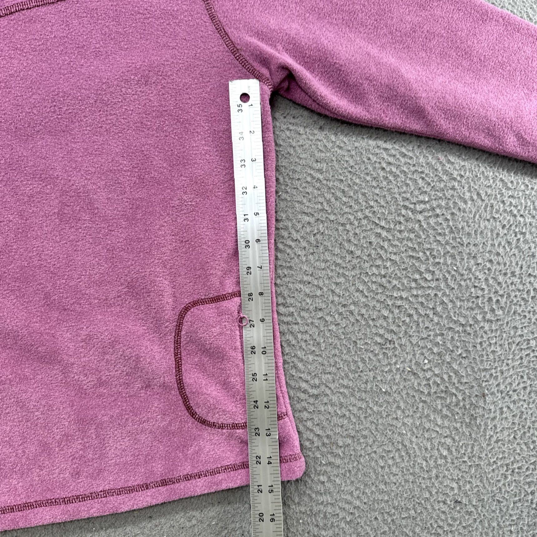 KAVU Kavu Pink Pullover Sweatshirt Zip Pocket Women Large Pullover Sweatshirt Dolman Sleeve Crew Neck Fleece 100% Polyester Casual Travel Logo Womens Size L / US 10 / IT 46 - 7 Thumbnail
