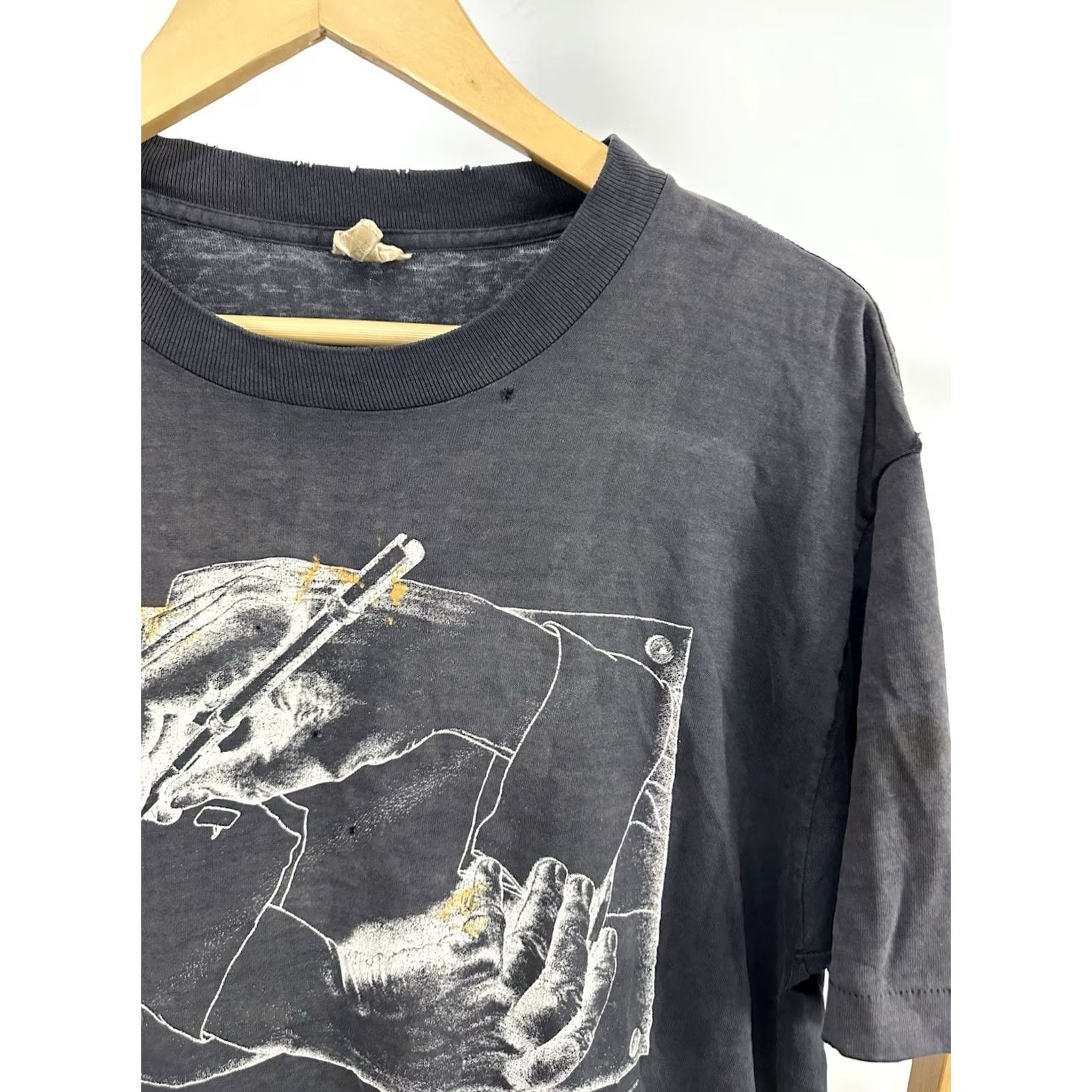 Thrasher VTG Andazia T-Shirt Black L Grunge Thrashed Faded Distressed Worn Wip Workwear Mens Shirt 90s Style Vintage MC Escher Drawing Hands Gradient Sun Fade Size US L / EU 52-54 / 3 - 6 Thumbnail