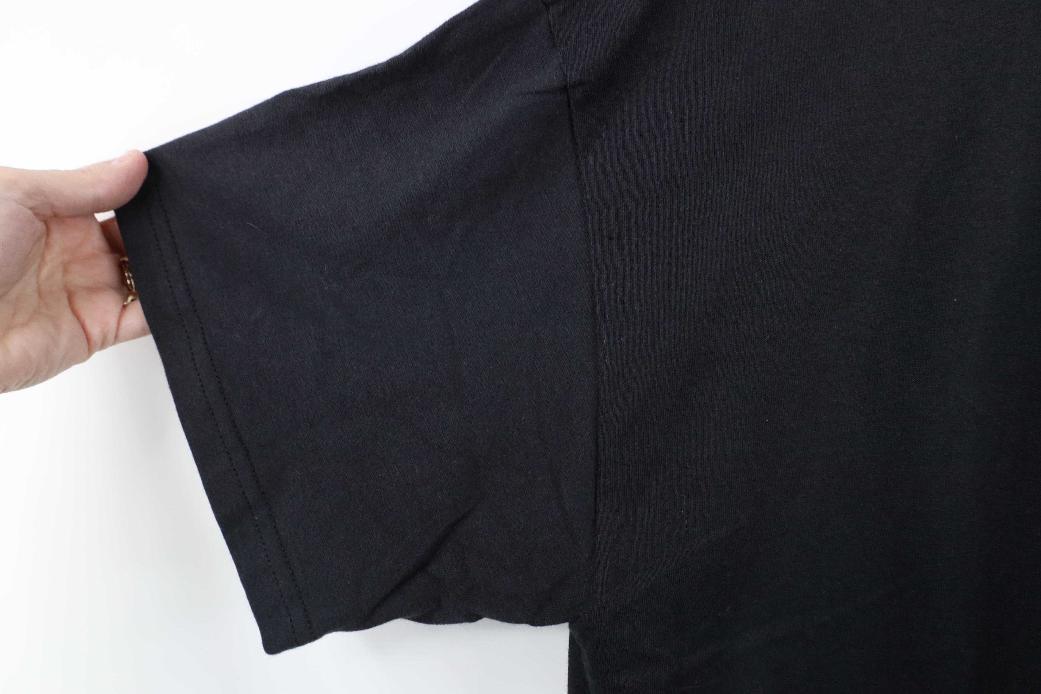 Vintage Vintage 90s Streetwear Short sleeve T-Shirt Black Cotton Size US L / EU 52-54 / 3 - 7 Thumbnail