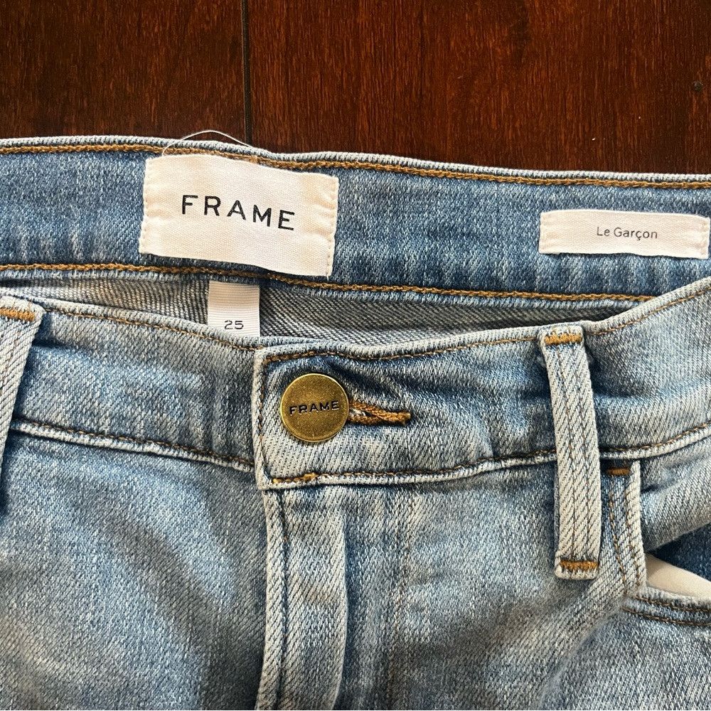 Frame Frame Denim Light Wash Straight Leg Jeans Size 25" / US 0 / IT 36 - 2 Thumbnail