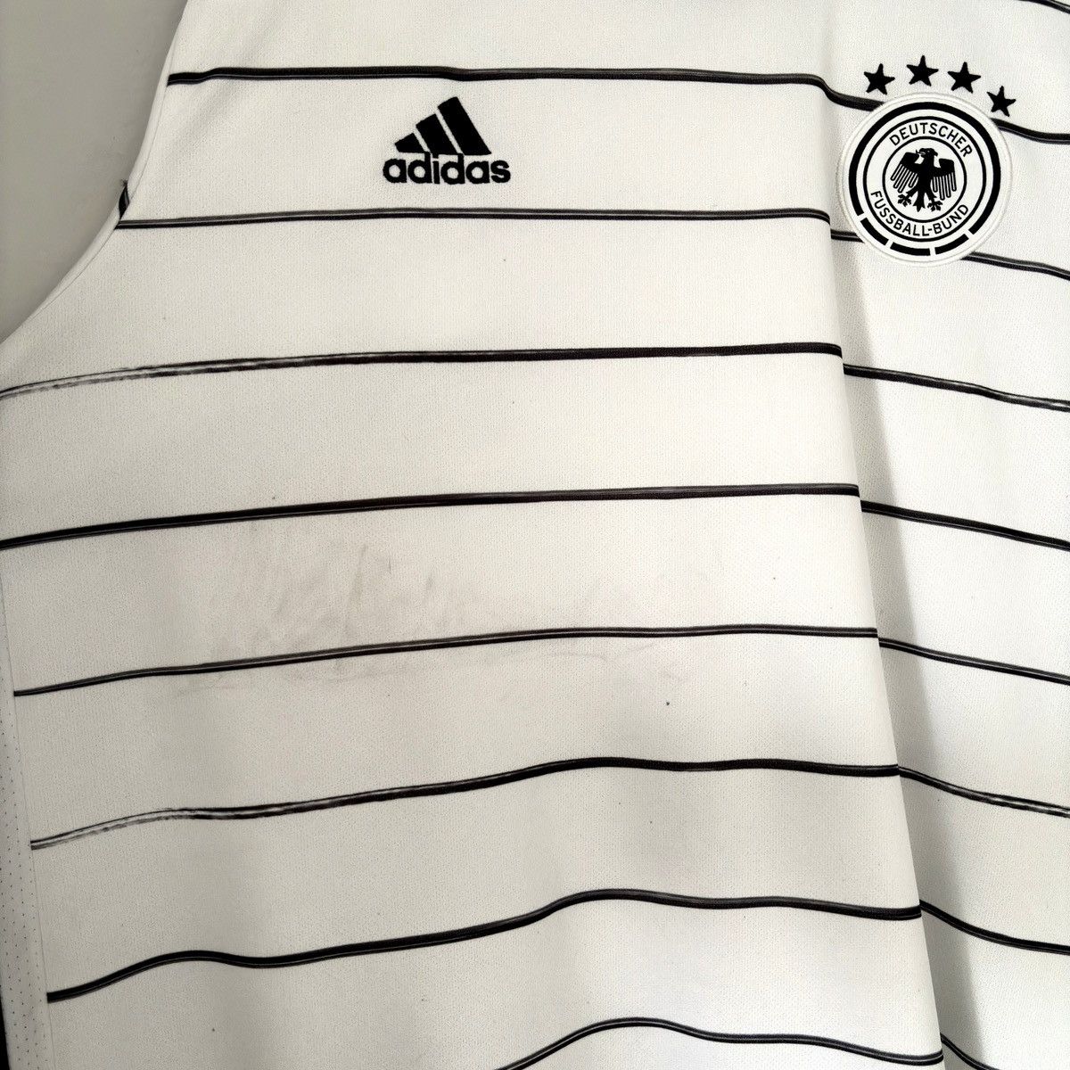 Adidas 2019 2020 Germany National Adidas Home Kit Soccer Jersey Tee Size US XXL / EU 58 / 5 - 4 Thumbnail