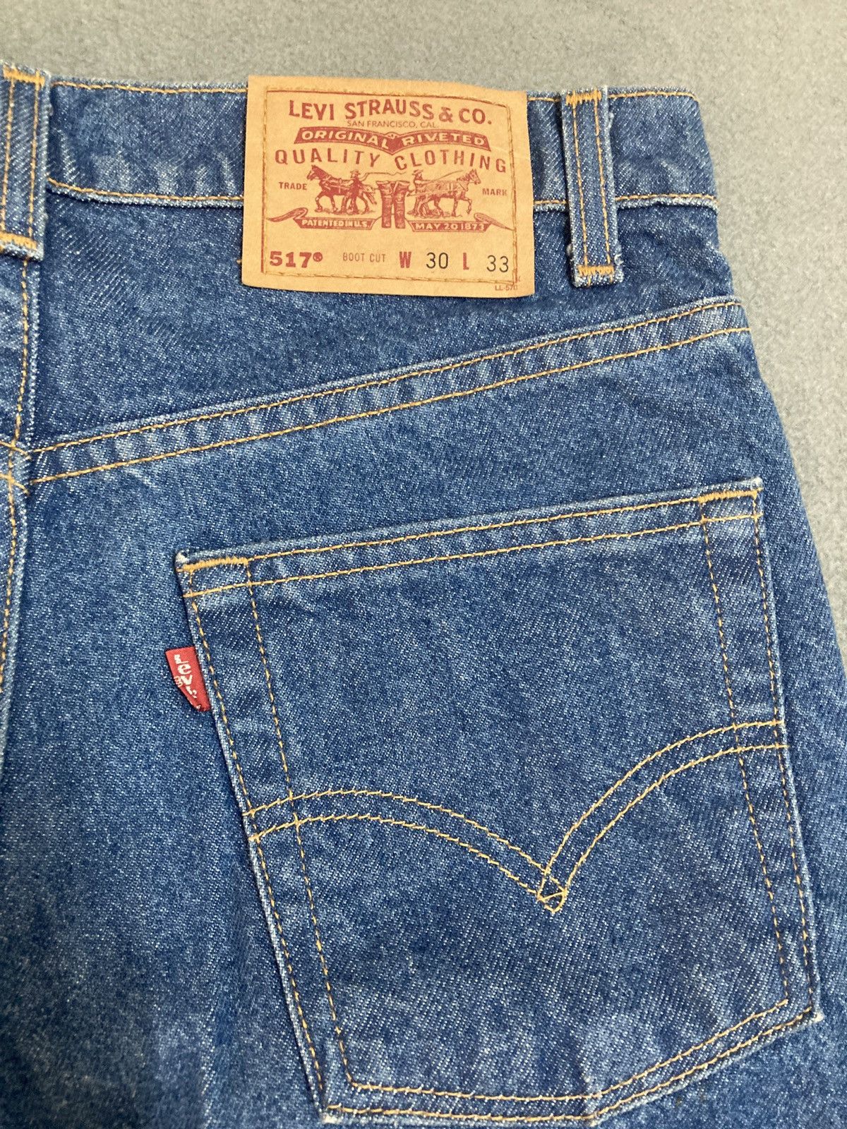 Levi's Vintage 90’s Levis 517 Boot Cut jeans Made in USA Size US 30 / EU 46 - 14 Thumbnail