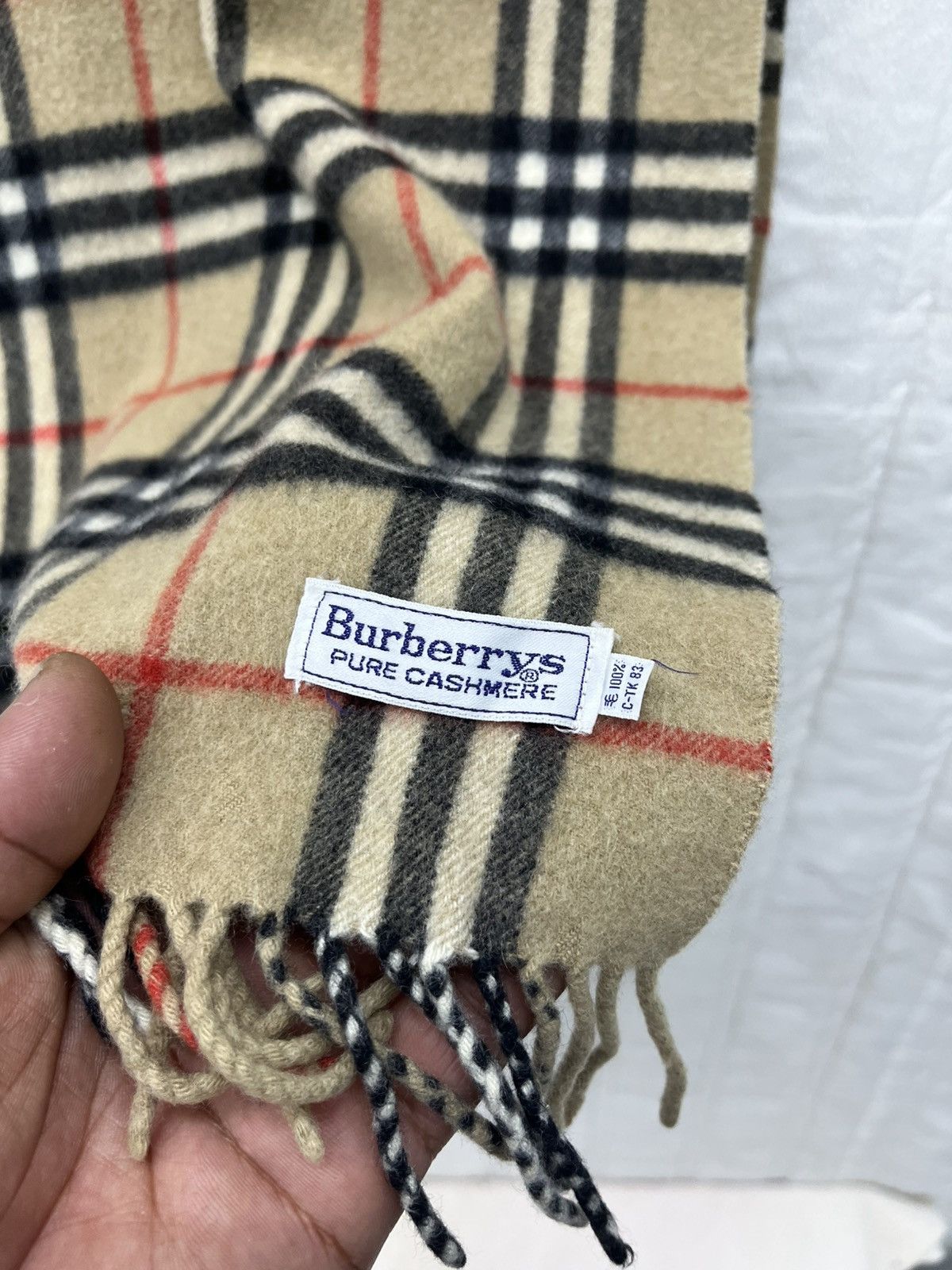 Burberry × Vintage STEALS🔥BURBERRY NOVA CHECK CASHMERE SCARF Size ONE SIZE - 10 Thumbnail