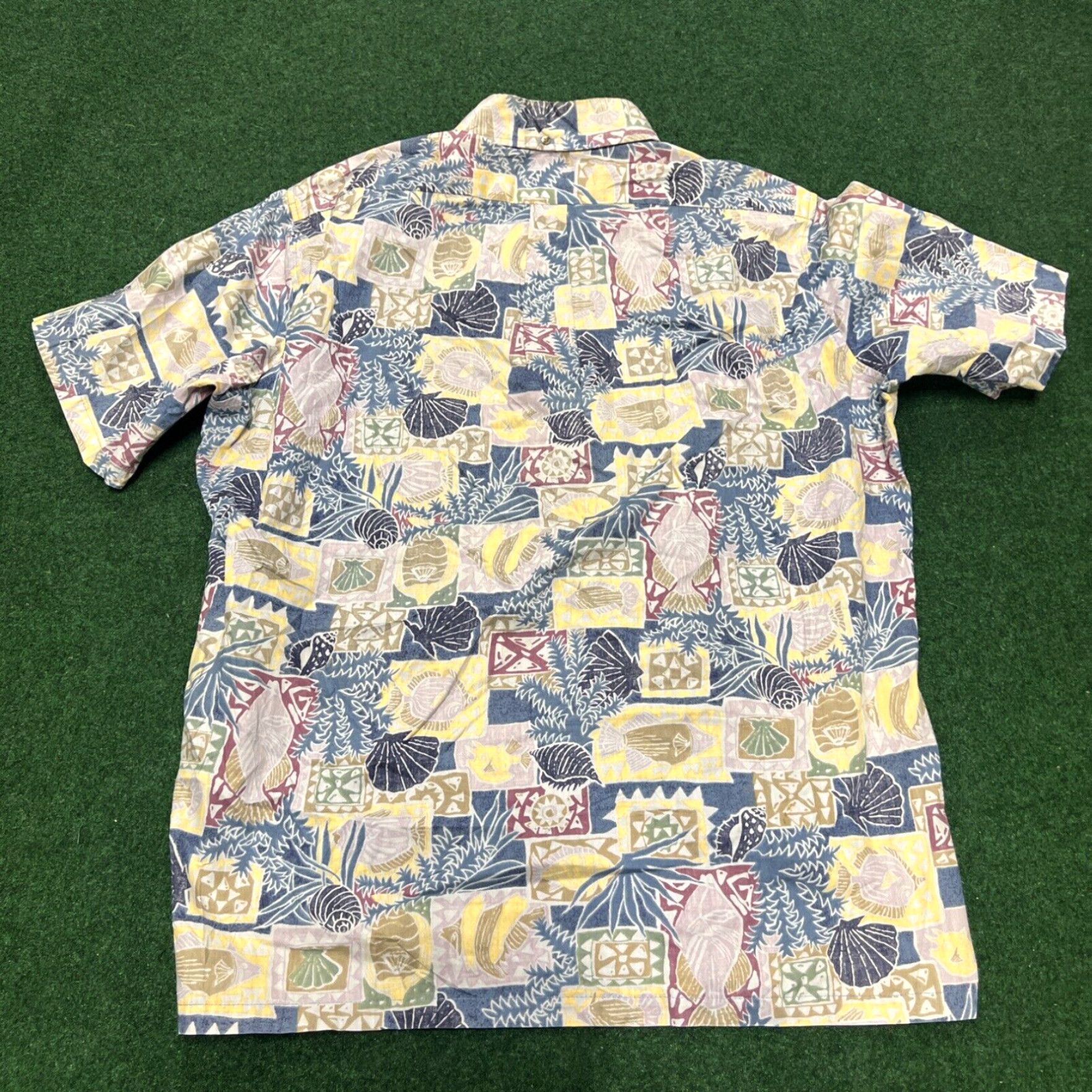 Hilo Hattie Hilo Hattie Hawaiian Shirt Mens L Short Sleeve 3 Button Up Polo Beach Summer Size US L / EU 52-54 / 3 - 7 Thumbnail