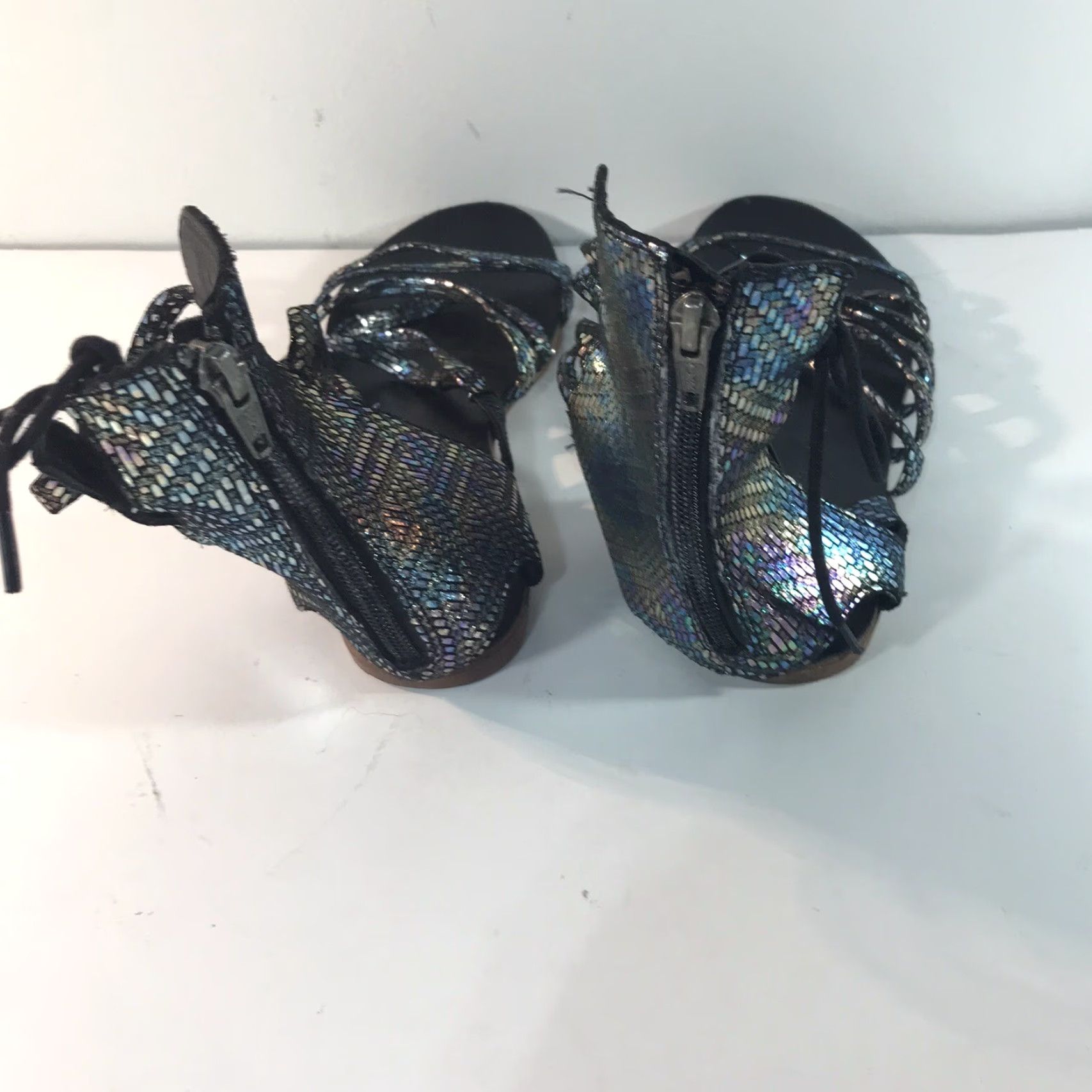 Free People Free People Metallic Multicolor Gladiator Flat Sandals Womens Size 7 Size US 7 / IT 37 - 3 Thumbnail