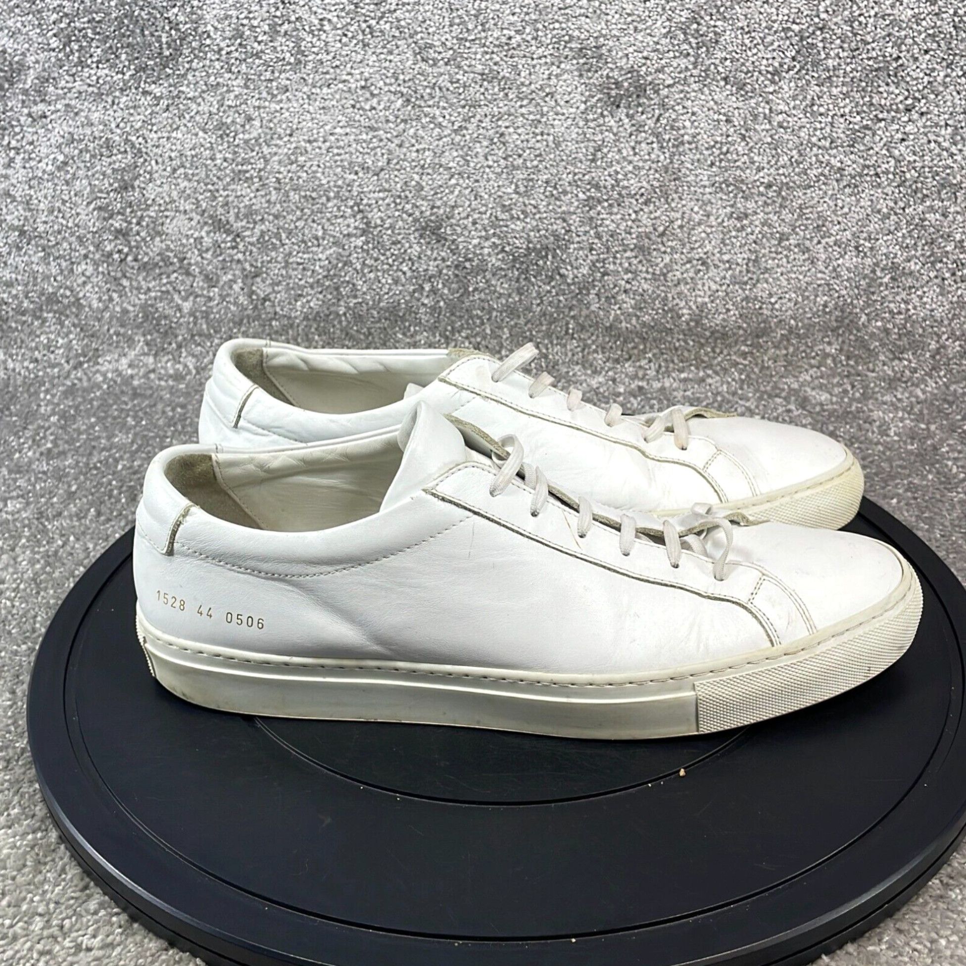 Common projects grailed deals