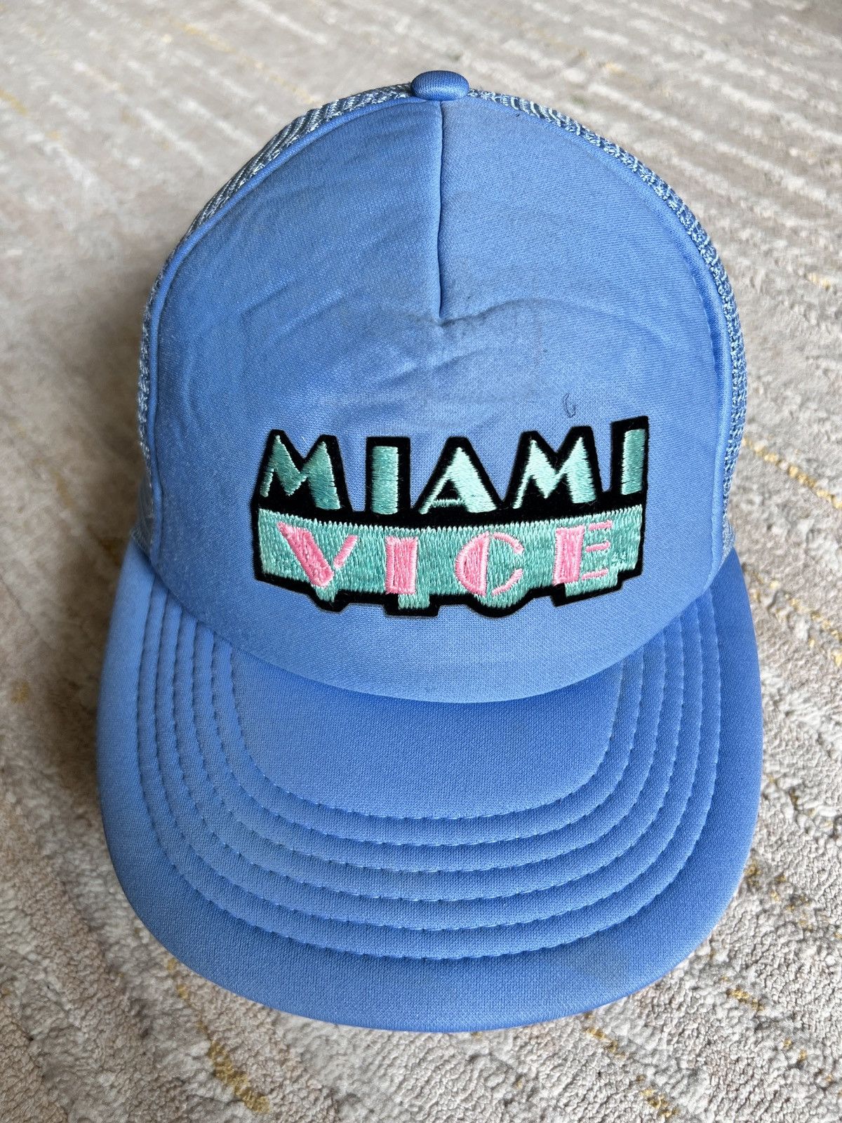 Vintage 90s Miami Vice Mesh Trucker Snapback Size ONE SIZE - 1 Thumbnail