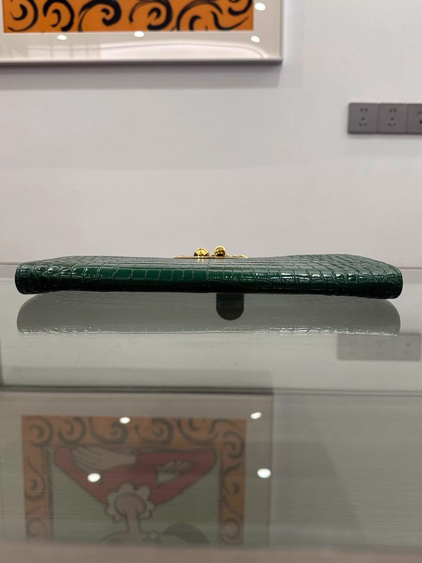 Alexander McQueen AMQ Gold 4F Skull Swarovski Green Croc Clutch 99New Size ONE SIZE - 5 Thumbnail