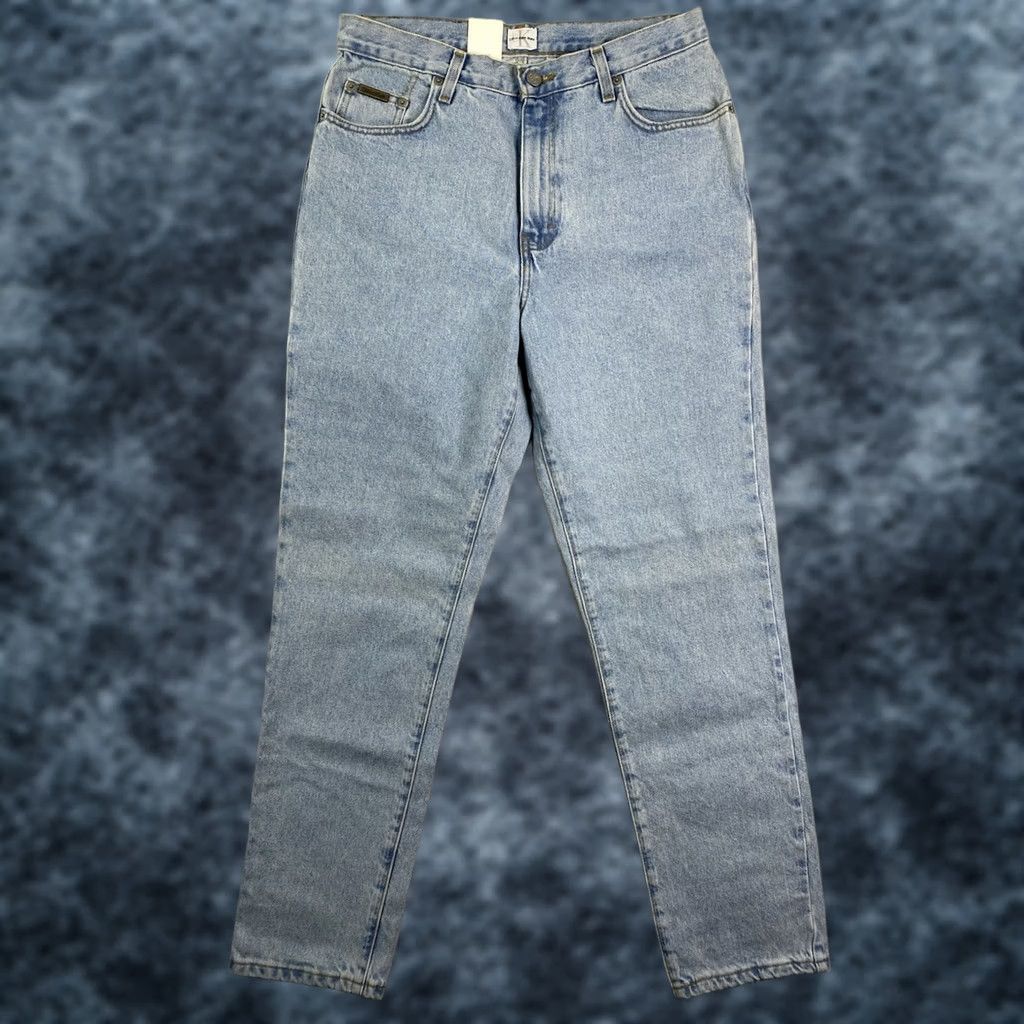 Calvin Klein VINTAGE Calvin Klein Jeans Jeans 13/14 Light Wash Denim High Rise Tapered Mom NWT Womens Boys? Size 34" / US 12 / IT 48 - 1 Thumbnail