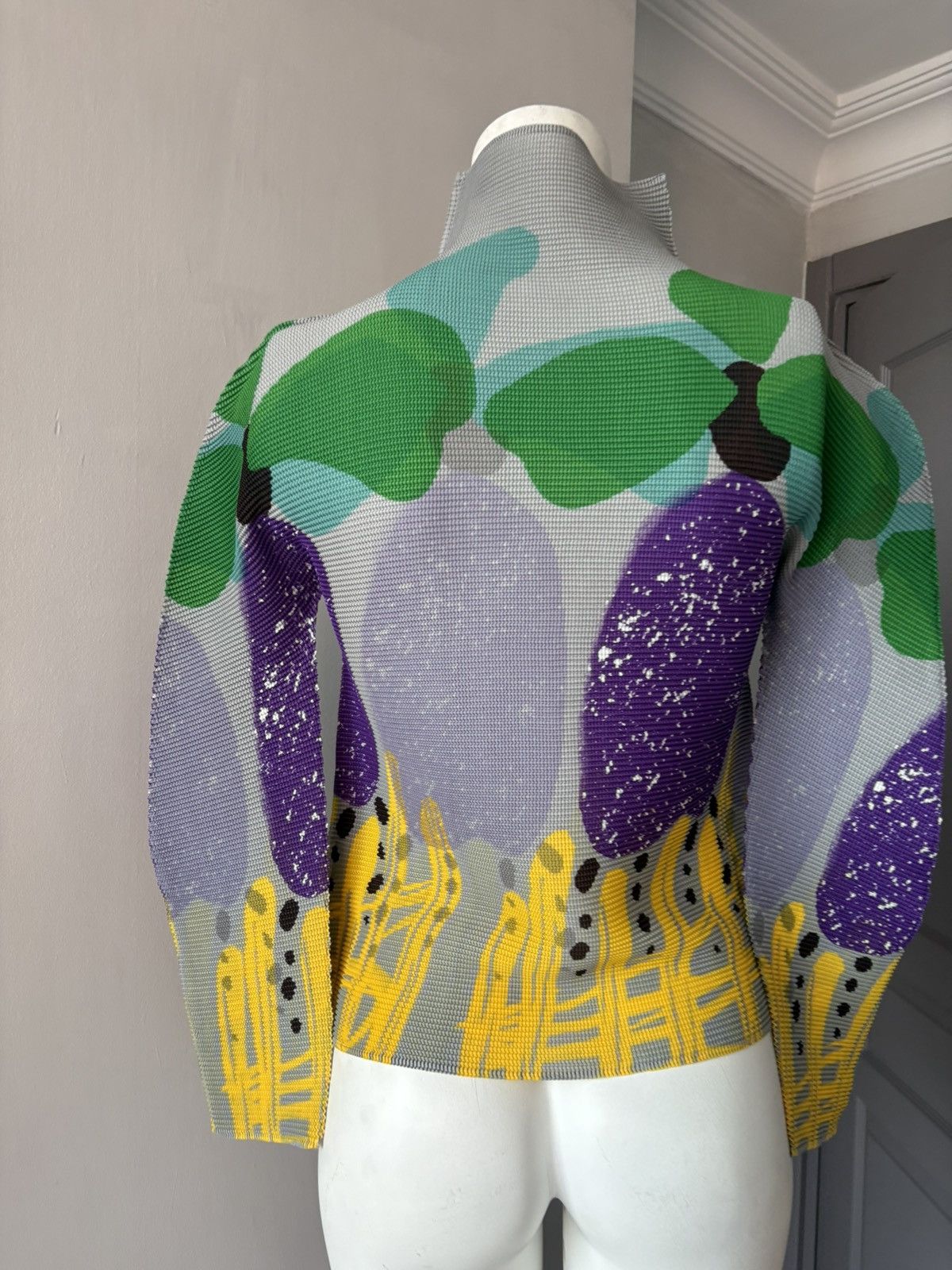 Issey Miyake Issey Miyake flowerpot top Size M / US 6-8 / IT 42-44 - 17 Thumbnail