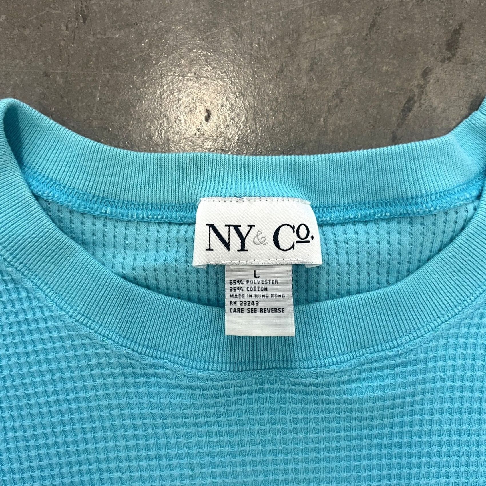 CO VINTAGE New York And Co Waffle Knit Blue Embroidered Graphic Tee L Mens Size US L / EU 52-54 / 3 - 3 Thumbnail