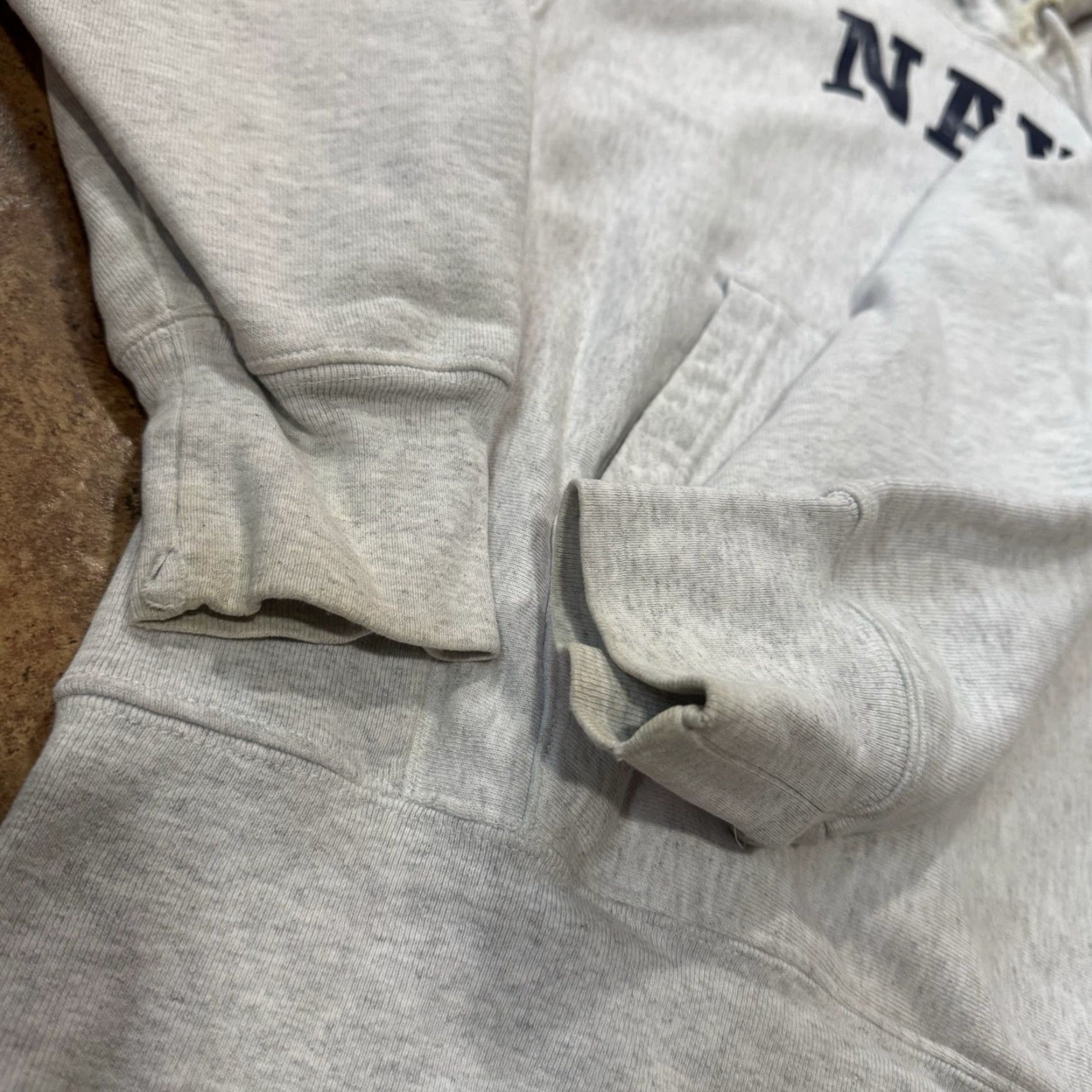 Champion VINTAGE Champion Hoodie Men Navy United States Naval 90s Reverse Weave Gray Medium Sweatshirt Size US M / EU 48-50 / 2 - 5 Thumbnail