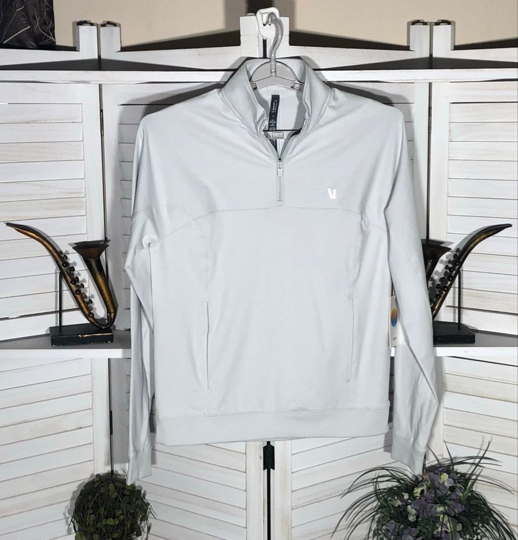 Vuori NWT Vuori Sweatshirt Quarter Zip mock neck Light Gray S Size US S / EU 44-46 / 1 - 10 Thumbnail