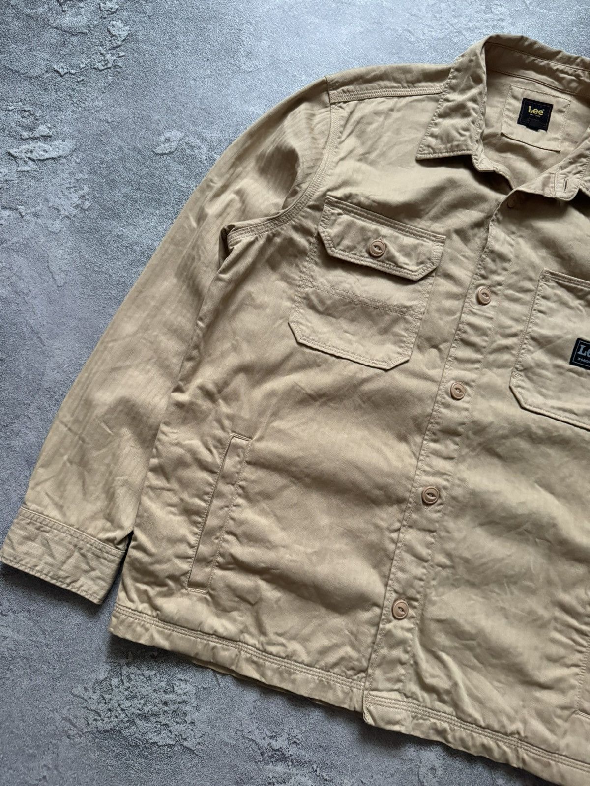 Lee × Vintage Lee workwear beige cargo shirt overshirt button up jacket Size US M / EU 48-50 / 2 - 5 Thumbnail