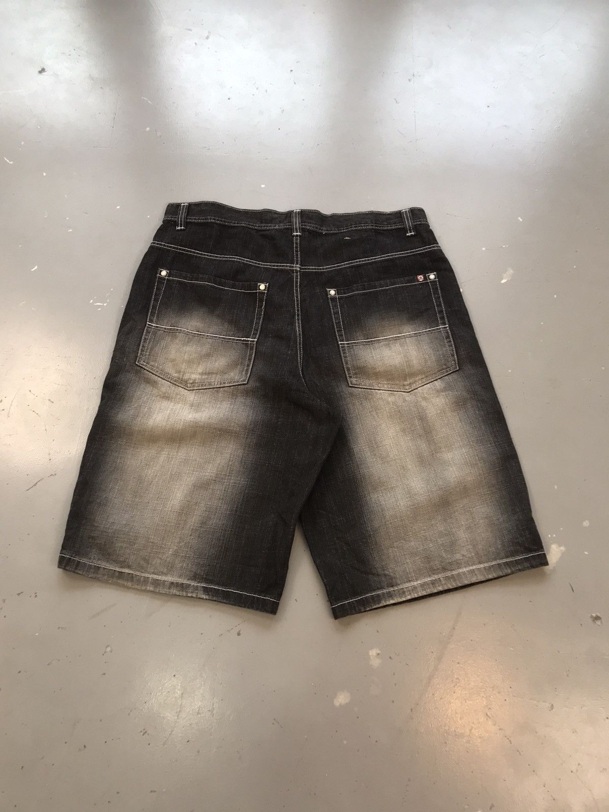 Southpole × Vintage Vintage Southpole denim jort Size US 40 / EU 56 - 5 Thumbnail