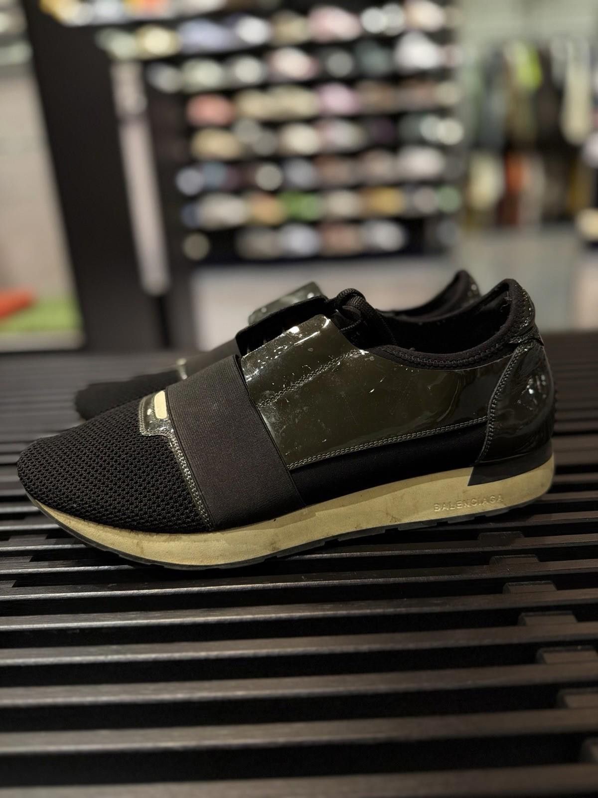 Balenciaga BALENCIAGA Race Runner Green/Blue Color Authentic 44EU/11US Size US 12 / EU 45 - 6 Thumbnail
