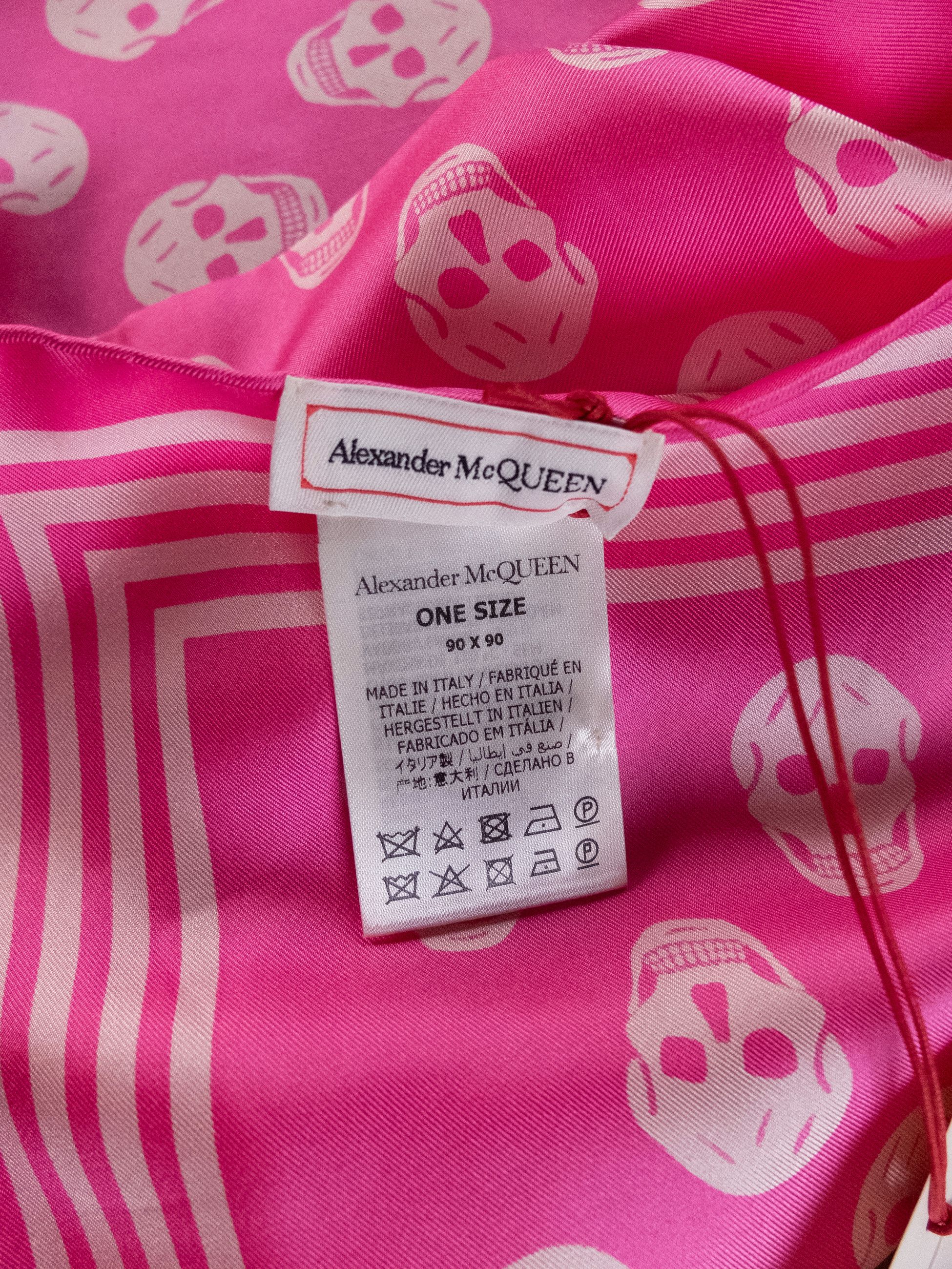 Alexander McQueen ALEXANDER MCQUEEN pink Biker Skull FO silk square scarf q Size ONE SIZE - 6 Thumbnail