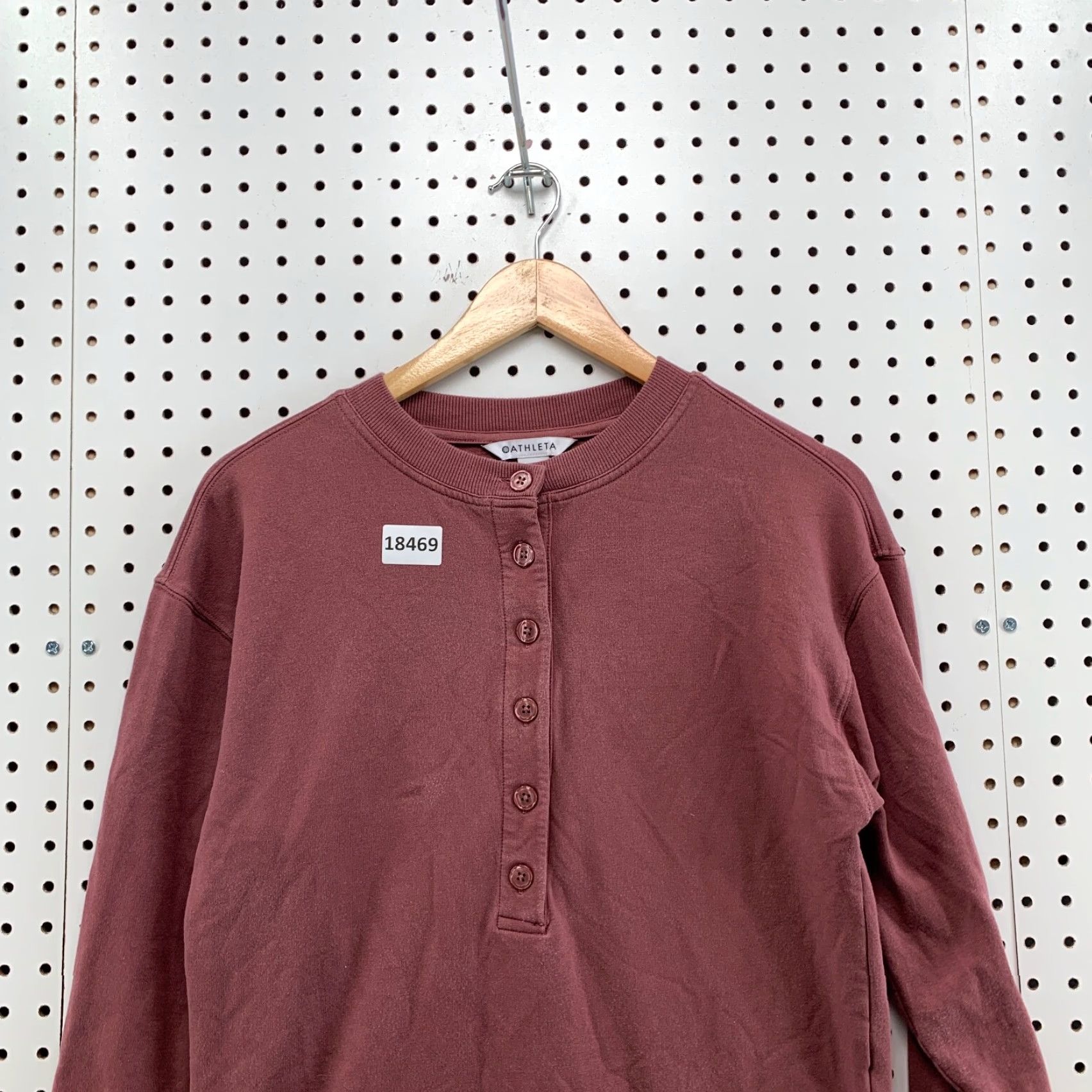 Athleta VINTAGE Athleta Sweatshirt Shirt Womens 2XS Red Long Sleeve Henley Pullover Button 19X24 Womens Size XXS / US 00 / IT 34 - 5 Thumbnail