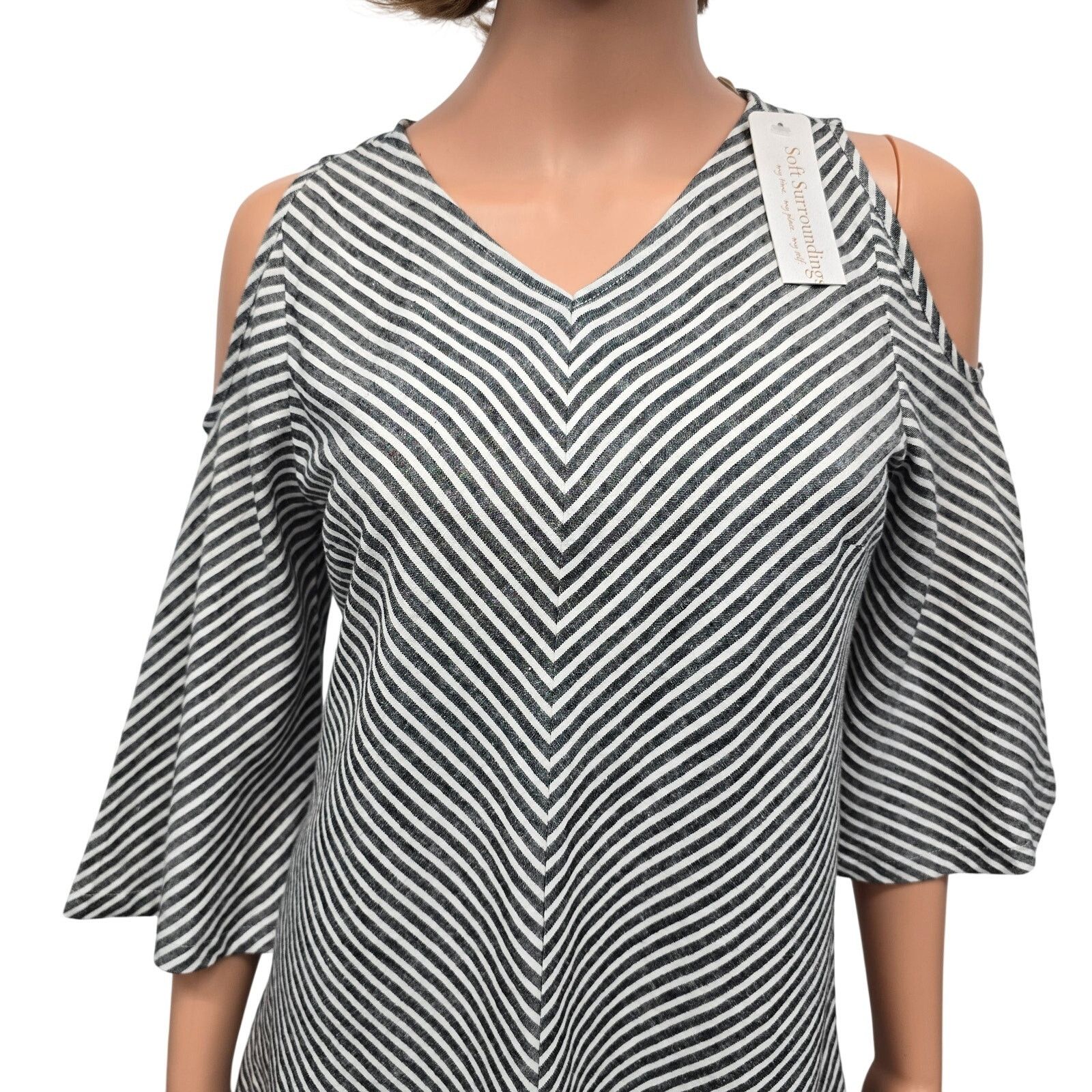 Soft Surroundings NWT Soft Surroundings Landfall Tunic Linen Cold Shoulder PXS Size XS / US 0-2 / IT 36-38 - 3 Thumbnail