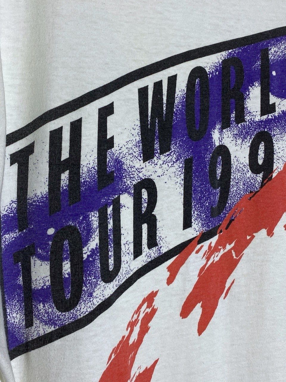 Band Tees Vintage 1990 David Bowie Sound Vision World Tour T-shirts Size US L / EU 52-54 / 3 - 12 Thumbnail