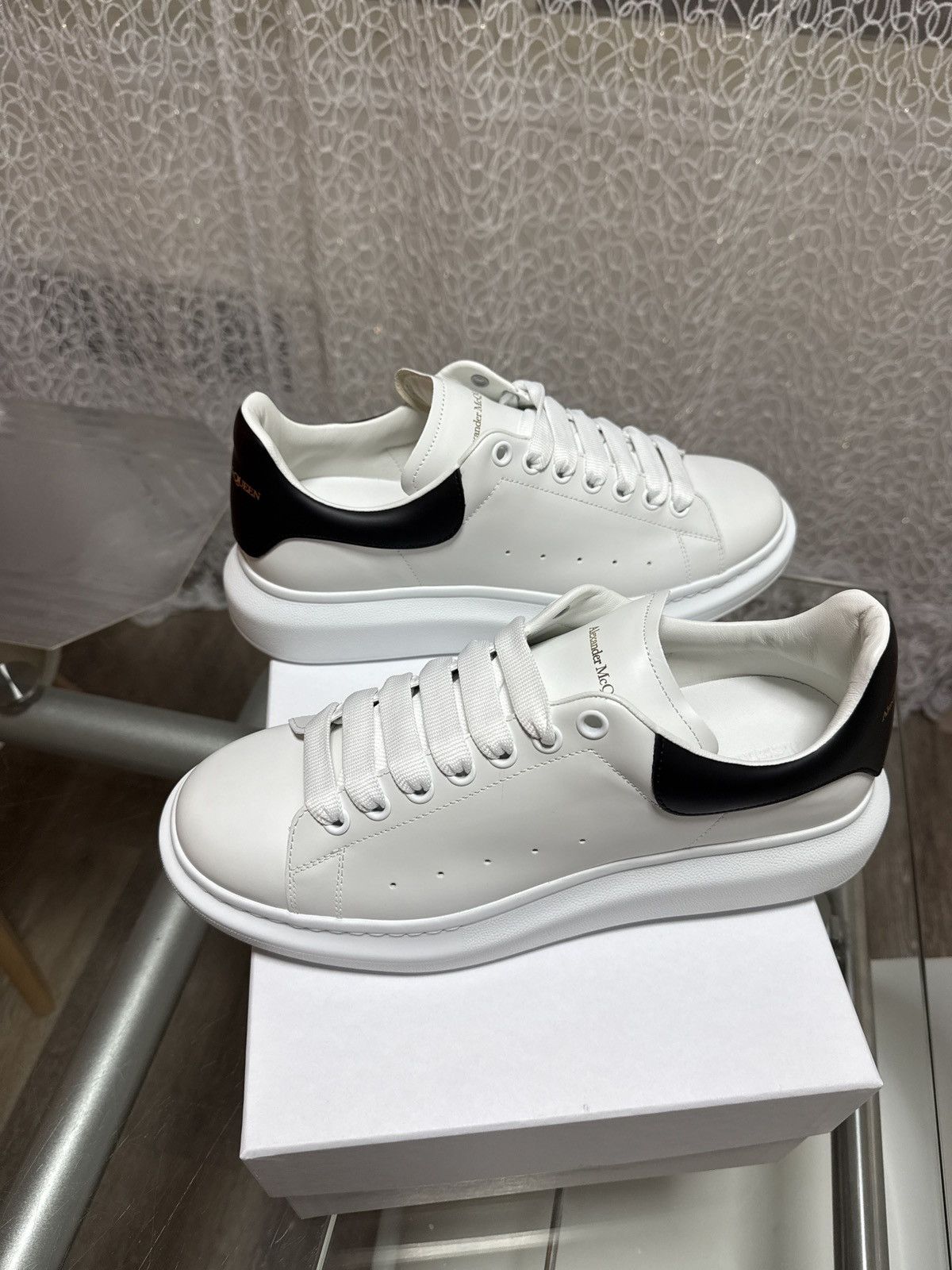 Alexander McQueen Alexander McQueen oversized new tech calf skin Size US 10.5 / EU 43-44 - 3 Thumbnail