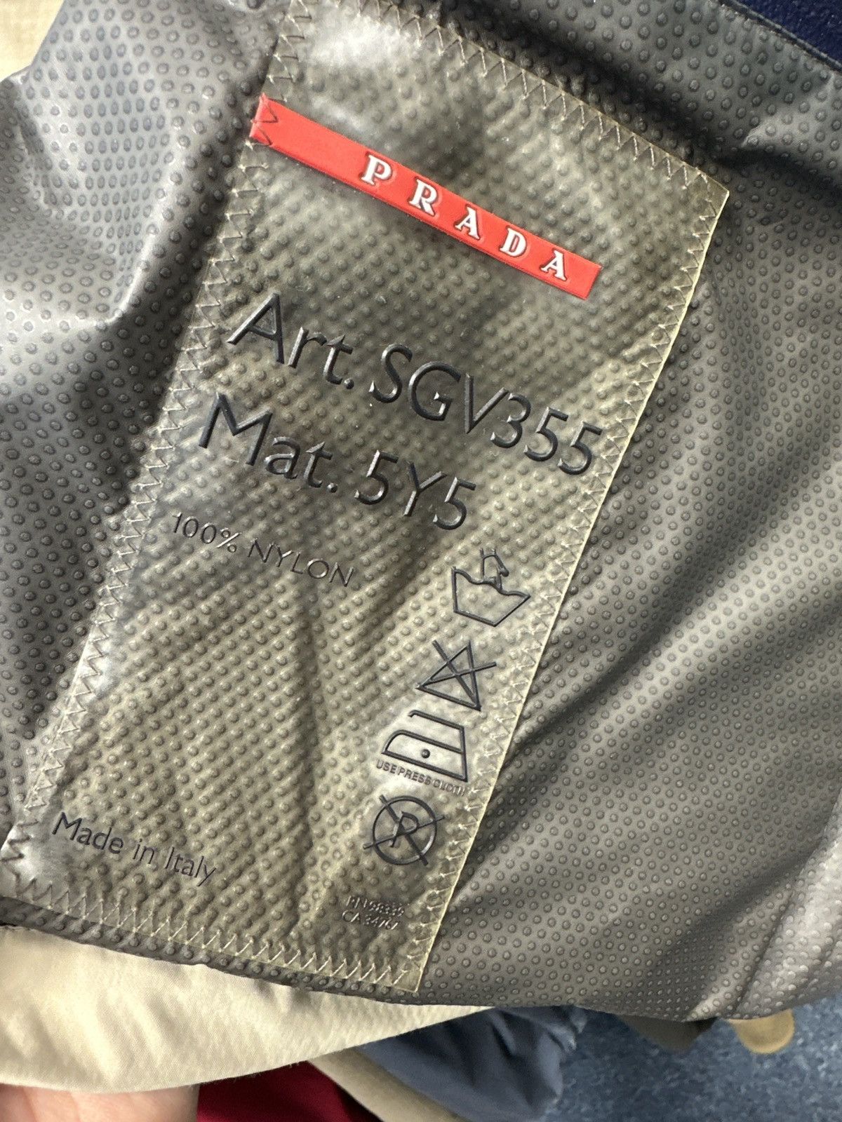 Prada Prada Sport FW00 Beige Gore-Tex Packable Bag Jacket Size US M / EU 48-50 / 2 - 17 Thumbnail