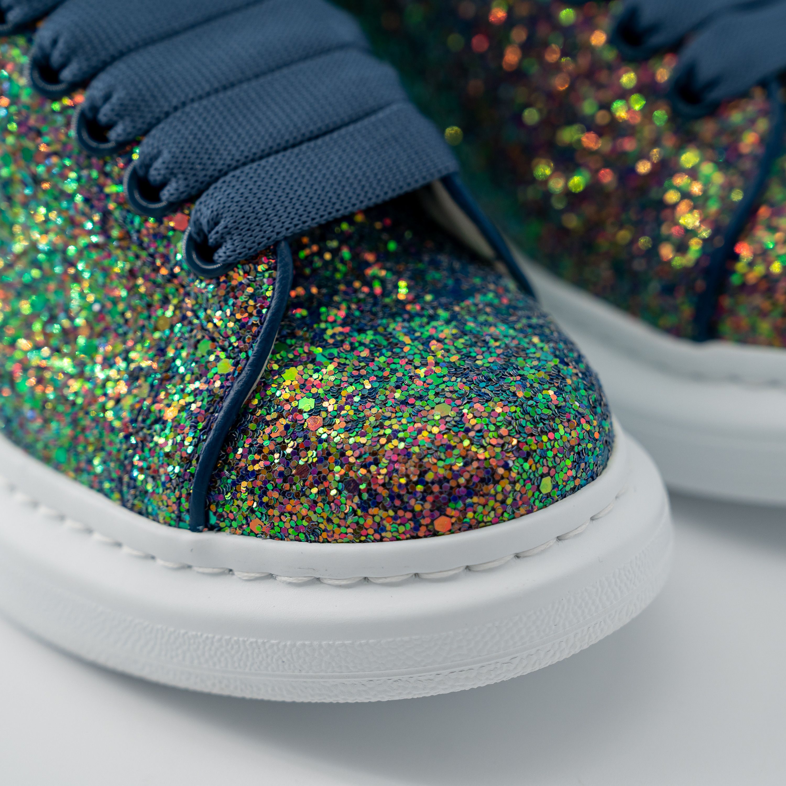 Alexander McQueen 7 - Alexander McQueen Oversized Sneakers Grey Blue Glitter Size US 7 / IT 37 - 6 Thumbnail