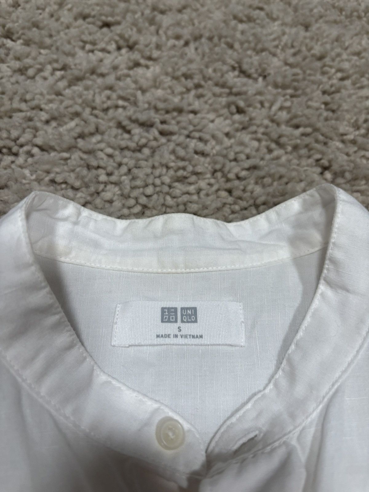 Uniqlo White Uniqlo Linen dress shirt - Size: medium Size US M / EU 48-50 / 2 - 3 Thumbnail