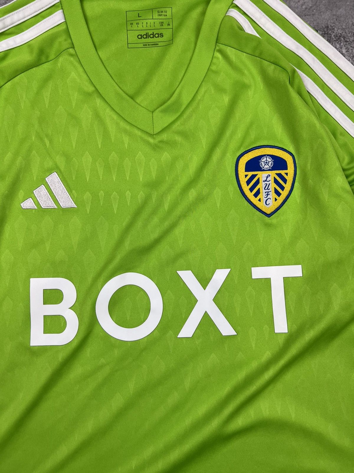 Adidas Adidas Leeds United 2023/2024 Goalkeeper Soccer Jersey Shirt Size US L / EU 52-54 / 3 - 2 Thumbnail
