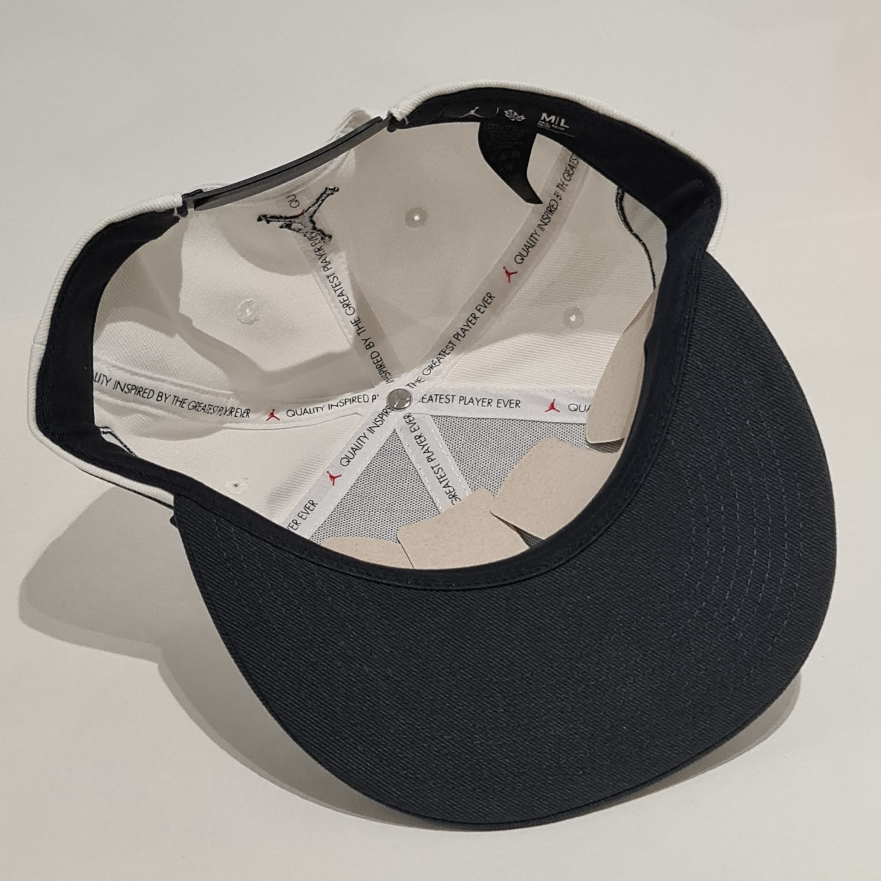 Jordan Brand Jordan Cap Snapback 'Flight MVP Champ Rings' White/Black Size ONE SIZE - 7 Thumbnail