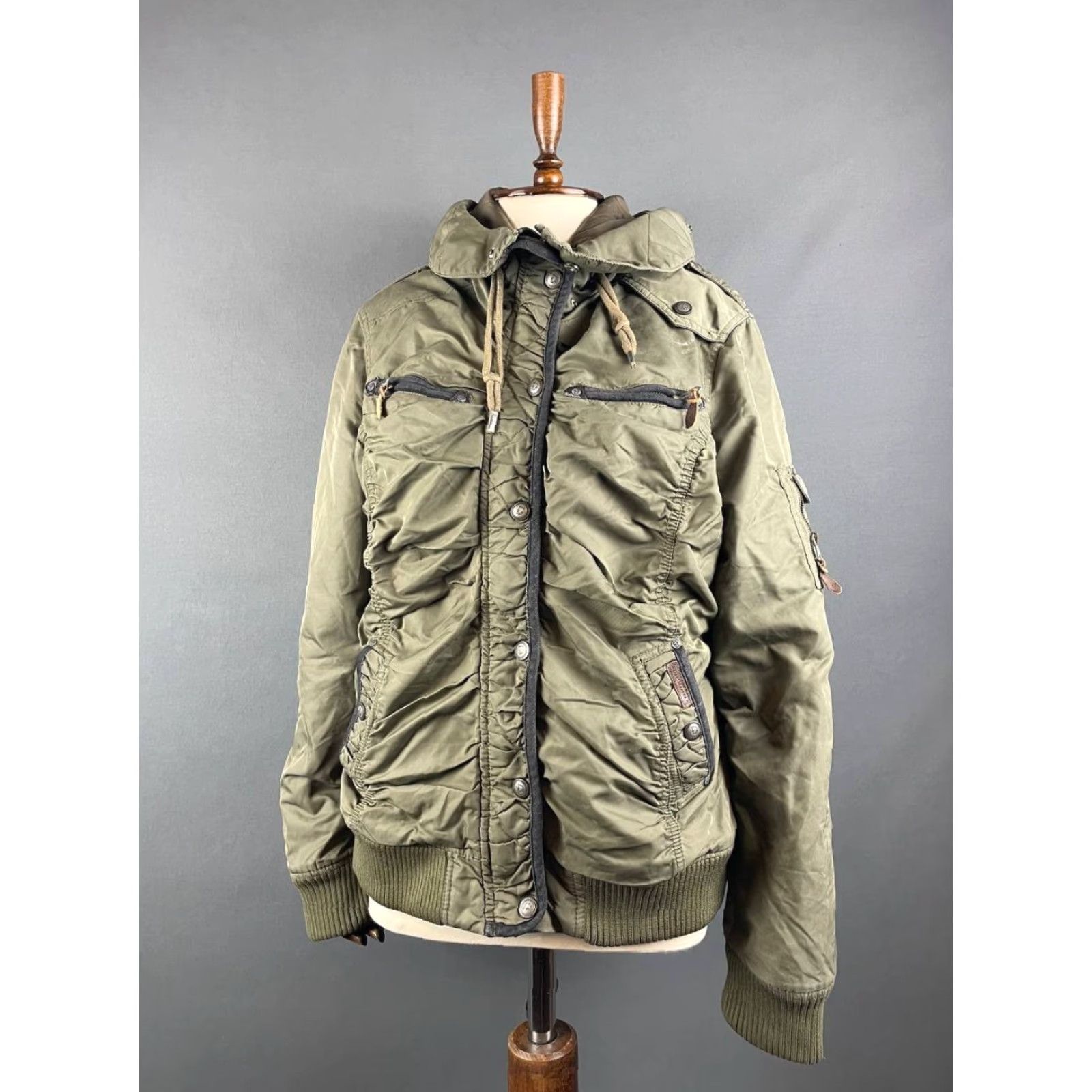 Olive Dreimaster Mens Jacket XL Olive Green Nylon Long Sleeve Zip Pocket Business Casual Travel Size US XL / EU 56 / 4 - 2 Thumbnail