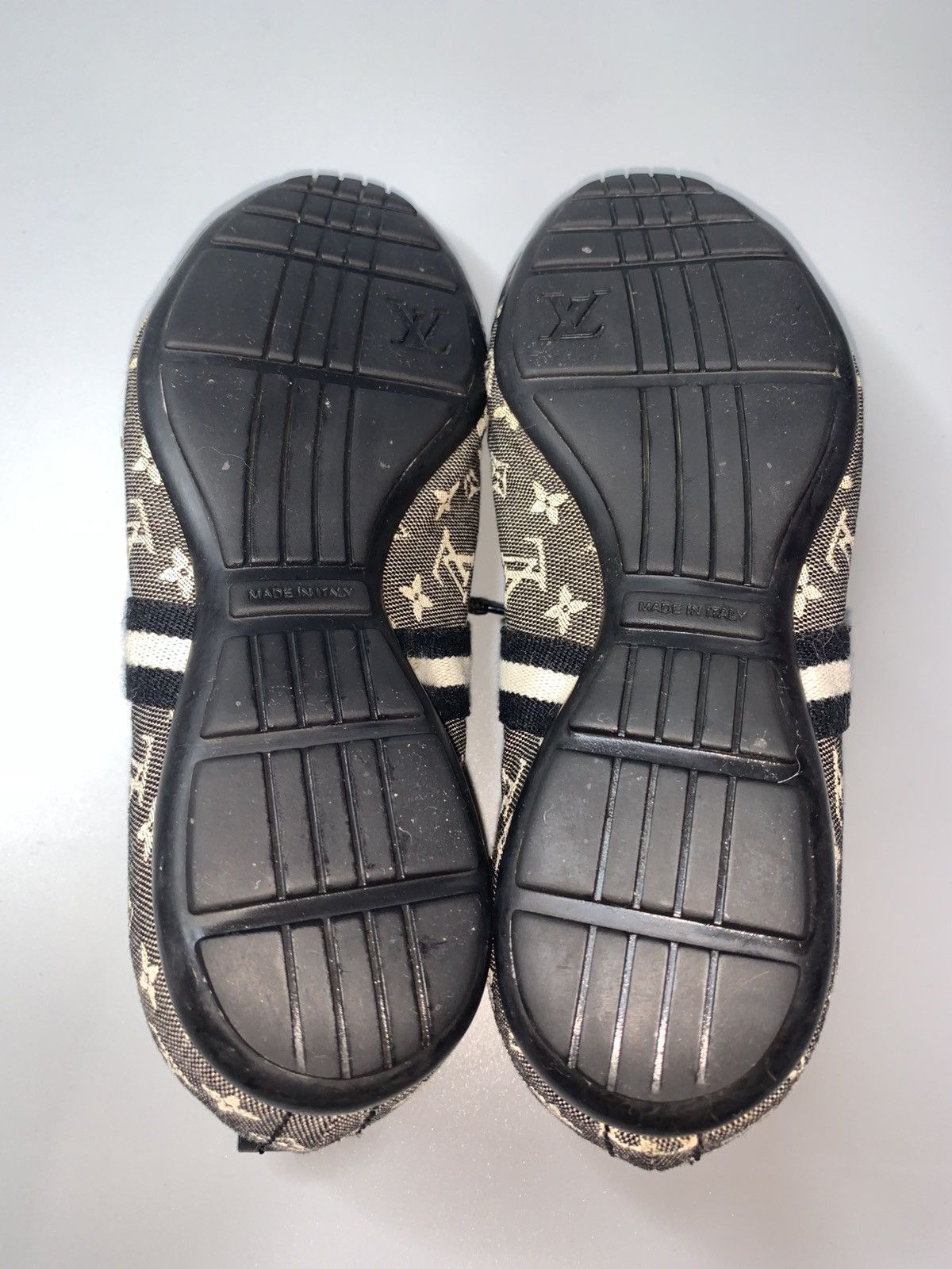 Louis Vuitton Louis Vuitton Mini Lin Monogram Sneakers Size US 5 / IT 35 - 9 Thumbnail