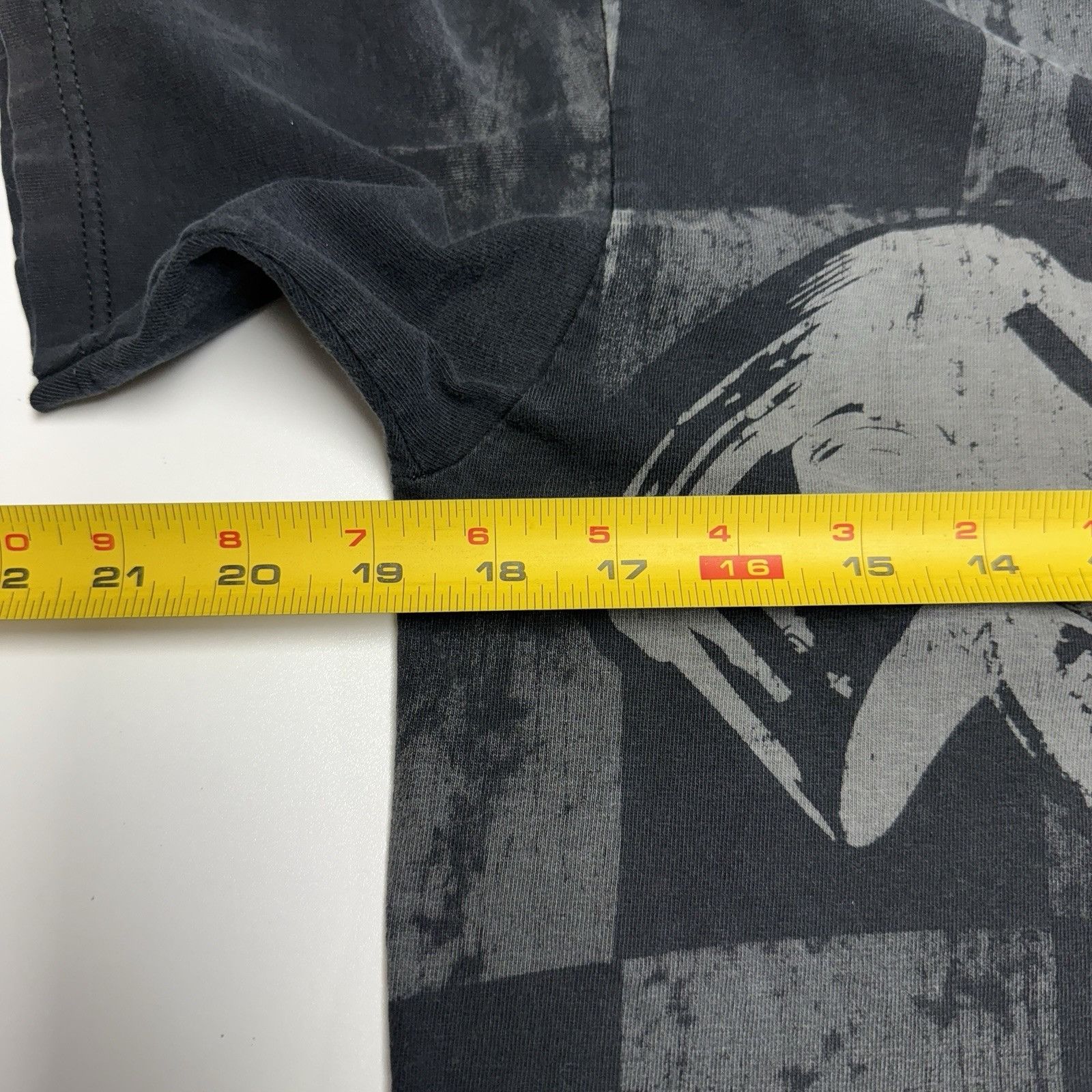 Other Hot Rod Clothing T Shirt Mens Medium Faded Black All Over Pr Size US M / EU 48-50 / 2 - 12 Thumbnail