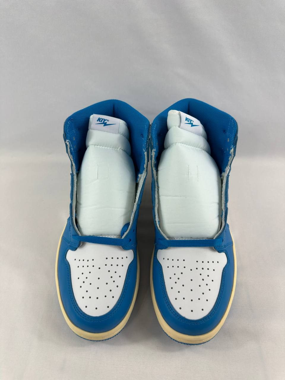 Reves Paris Kool Kiy Reves Air 85 High Charlotte UNC FRESHMAN Size US 10 / EU 43 - 3 Thumbnail