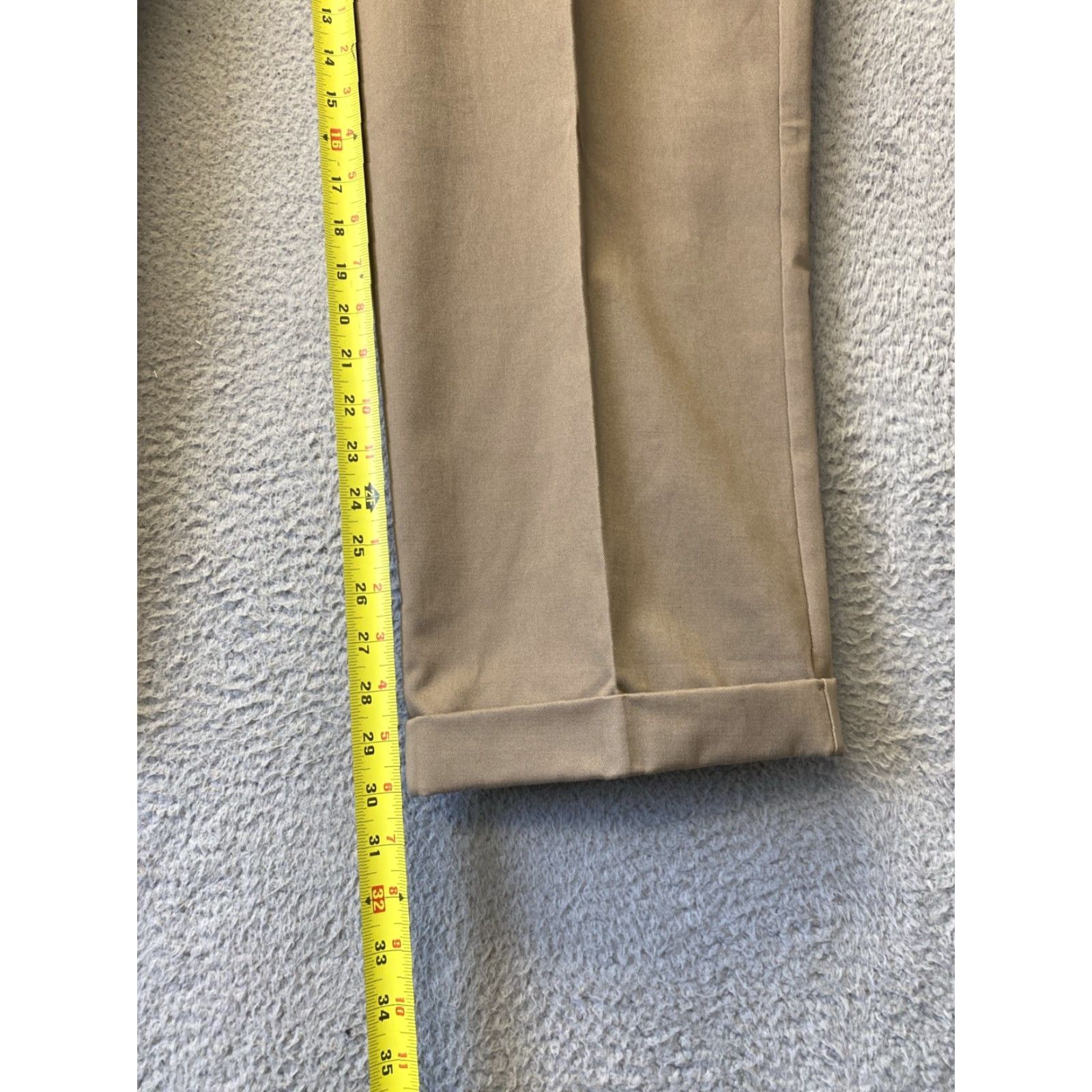 Lands' End Lands' End Men's Chino Pants 34x32 Tan Khaki Pleated Front /0661 Pants Shirt? Size US 34 / EU 50 - 7 Thumbnail