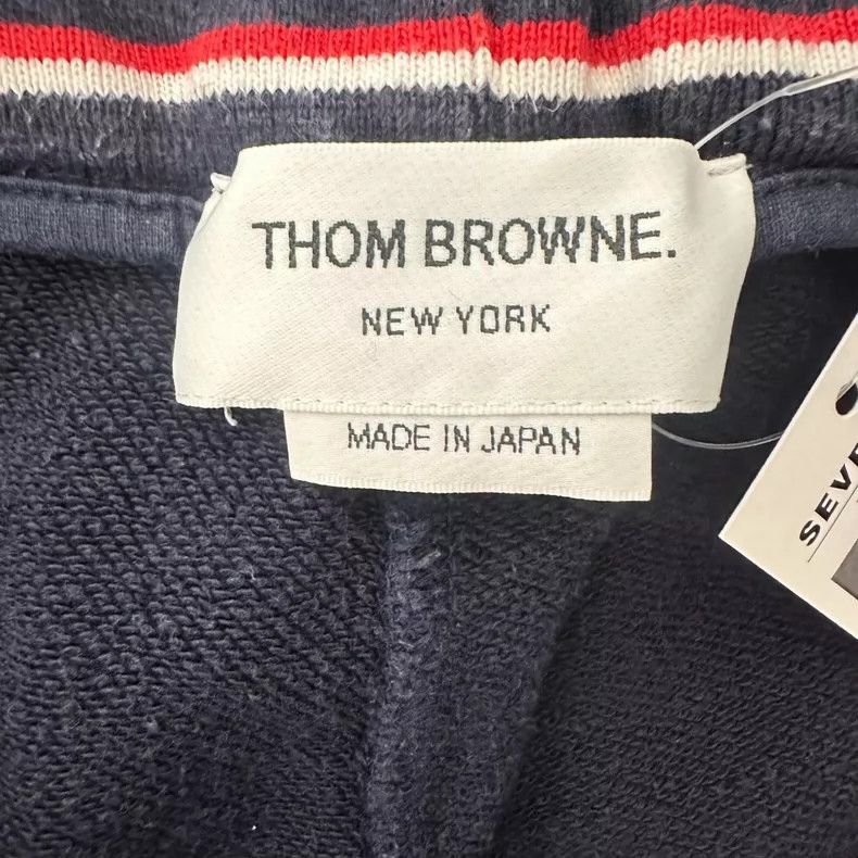 Other Thom Browne size5 Dark blue striped four-barrel shorts Size US 29 - 5 Thumbnail