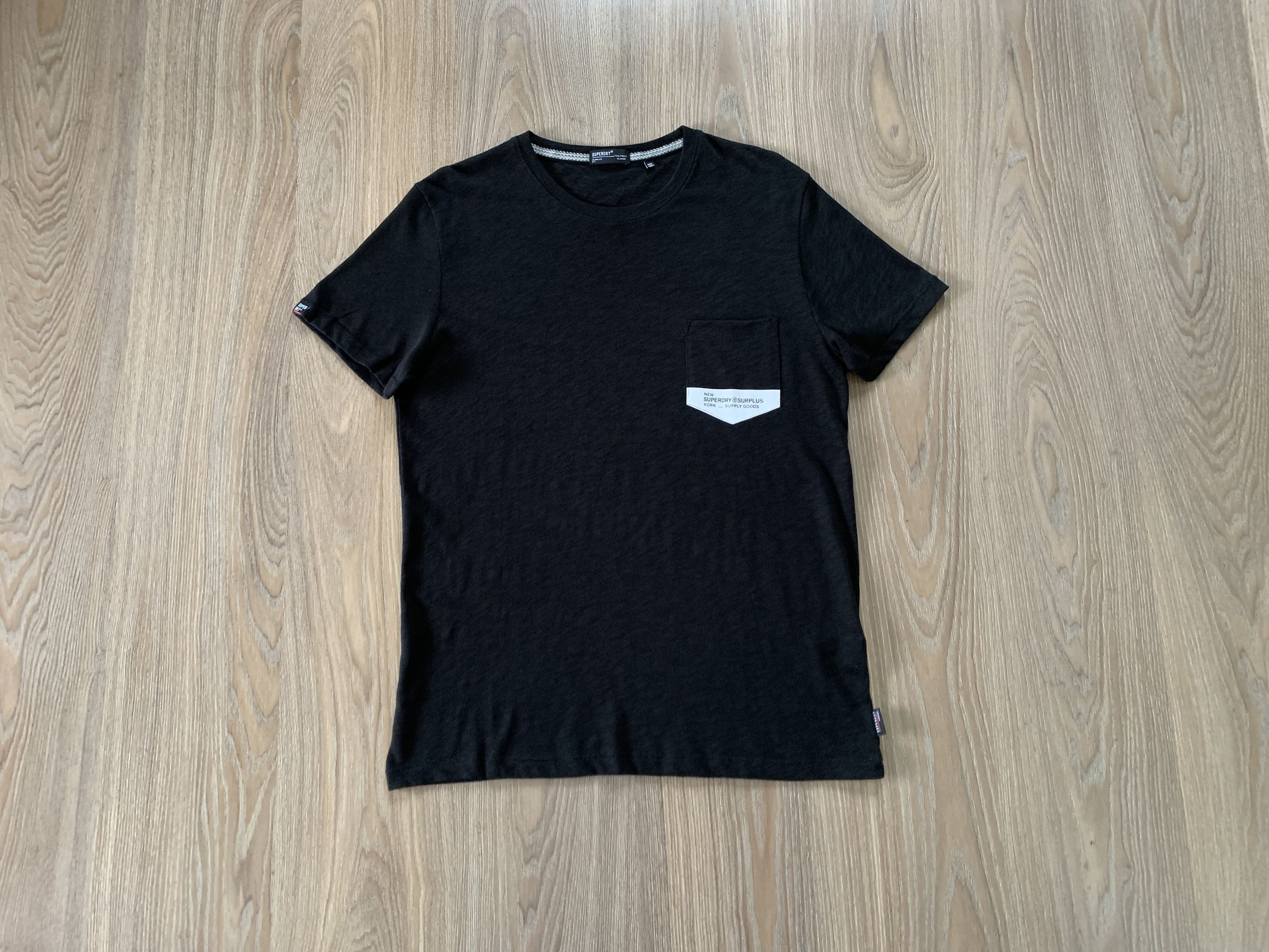 Japanese Brand × Superdry Superdry Black Cotton Pocket T Shirt Size US XL / EU 56 / 4 - 1 Thumbnail
