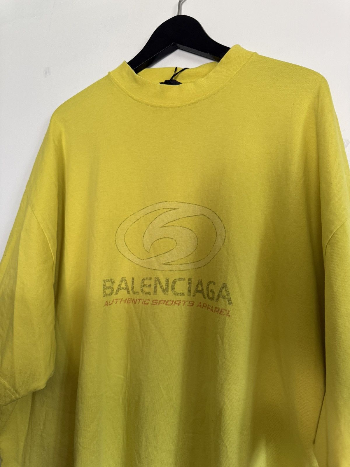 Balenciaga Authentic Sports Apparel T Shirt Size US XL / EU 56 / 4 - 1 Thumbnail