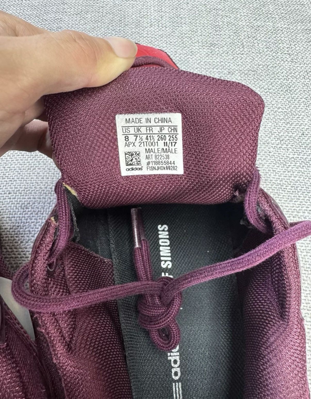 Adidas Adidas Raf Simons Ozweego Burgundy colorway K37 Size US 8 / EU 41 - 8 Thumbnail