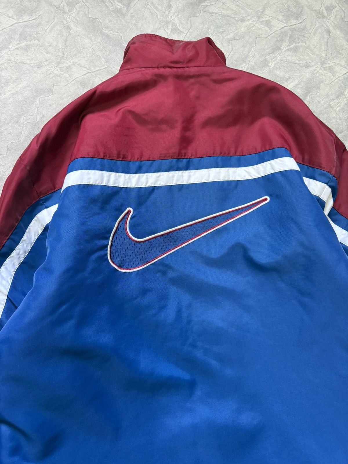 Nike Vintage Nike Big Logo Jacket Size US L / EU 52-54 / 3 - 2 Thumbnail