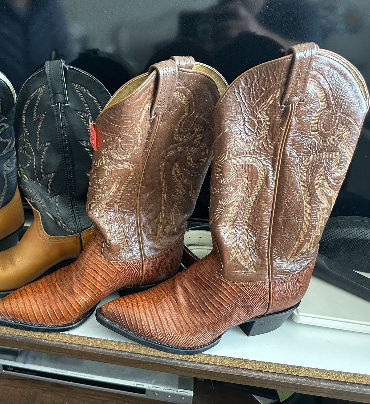 Tony Lama VINTAGE Tony Lama Boots- NEVER worn!!!! Size US 7 / EU 40 - 2 Thumbnail
