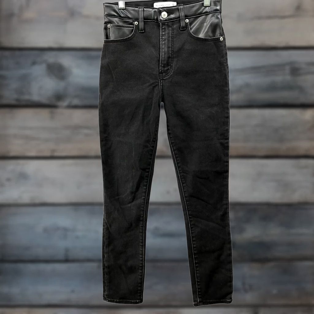 Abercrombie & Fitch Abercrombie & Fitch Super Skinny Ankle High Rise Jean Womens 0/25 Black Size 25" / US 0 / IT 36 - 1 Thumbnail