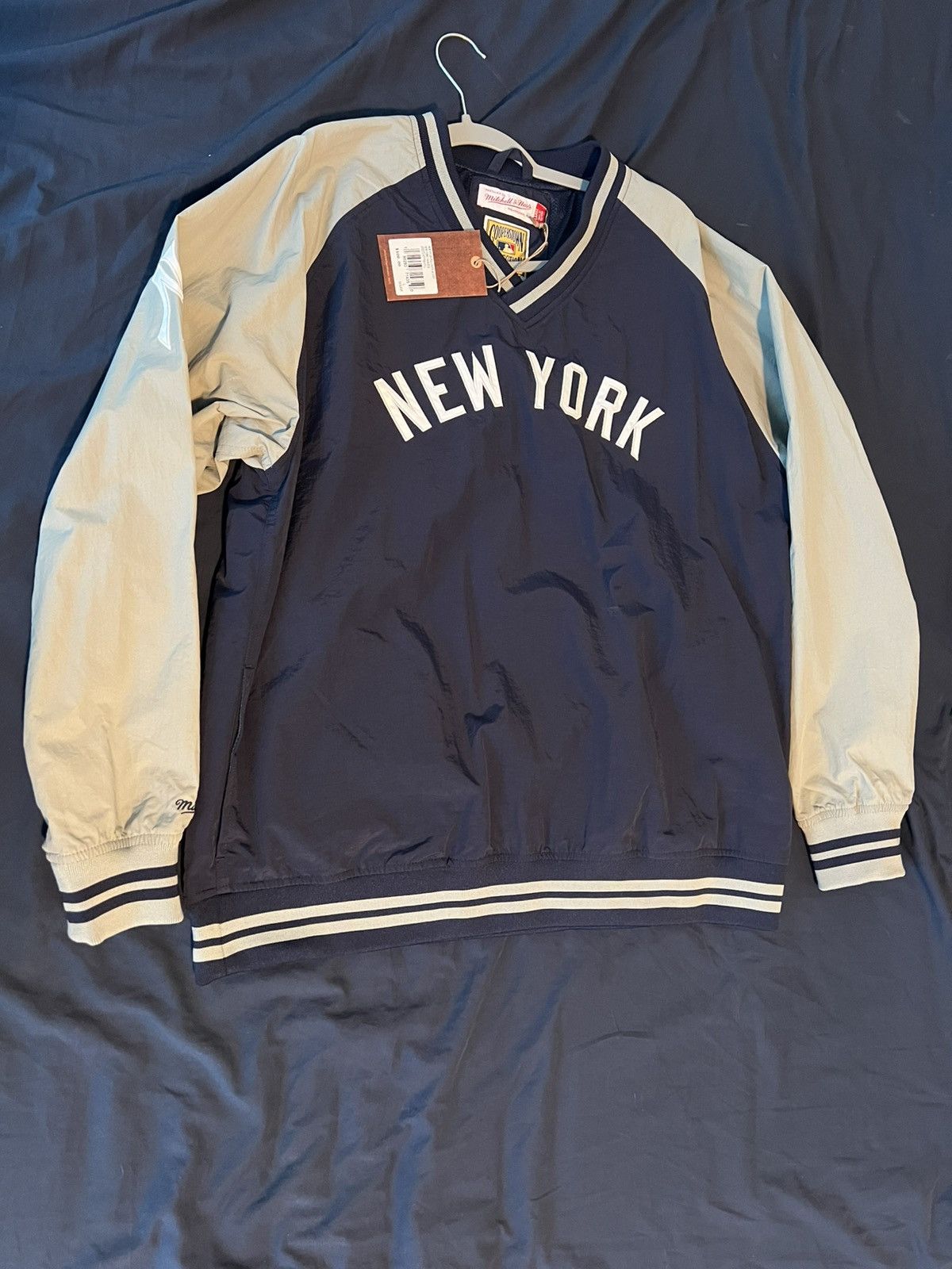 Mitchell & Ness Mitchell and Ness New York Yankees Pullover Cooperstown Col. Size US L / EU 52-54 / 3 - 1 Thumbnail