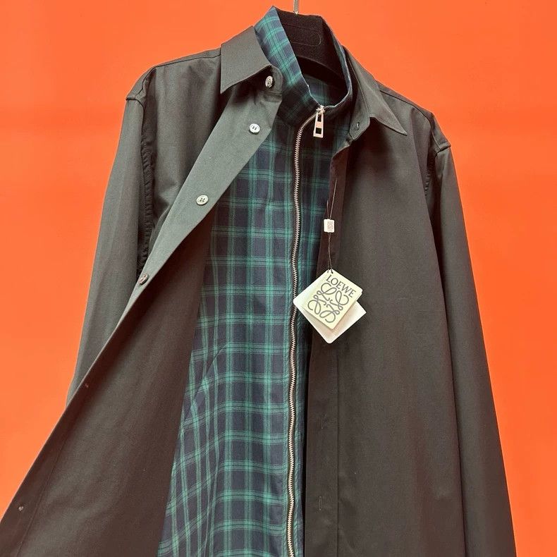 Loewe LOEWE size39 Men's turned-down collar shirts Size US XXS / EU 40 - 6 Thumbnail